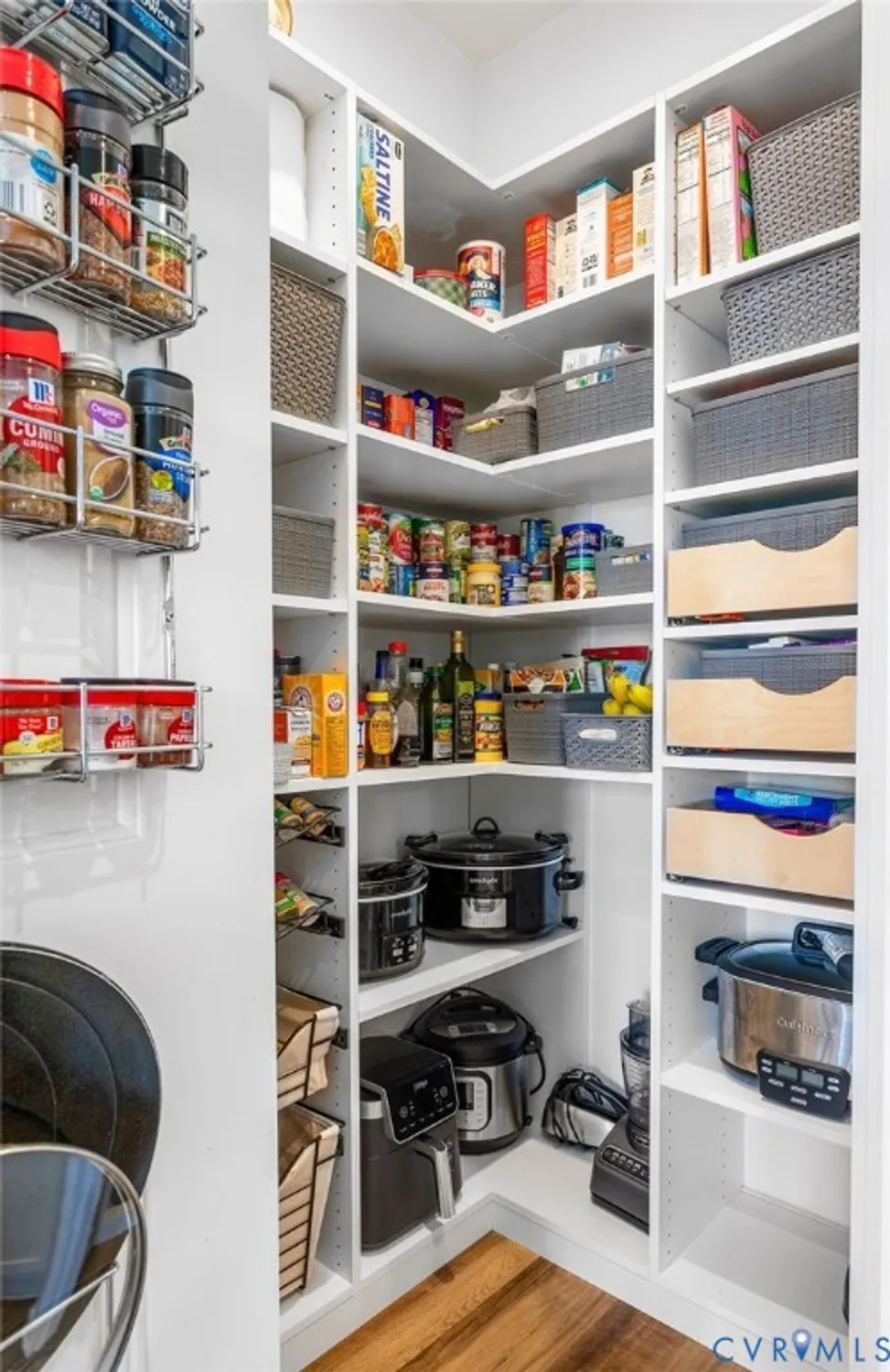 Property Slideshow image 14 of 32 | 1420 westhall gardens dr, North Chesterfield, VA, 23235