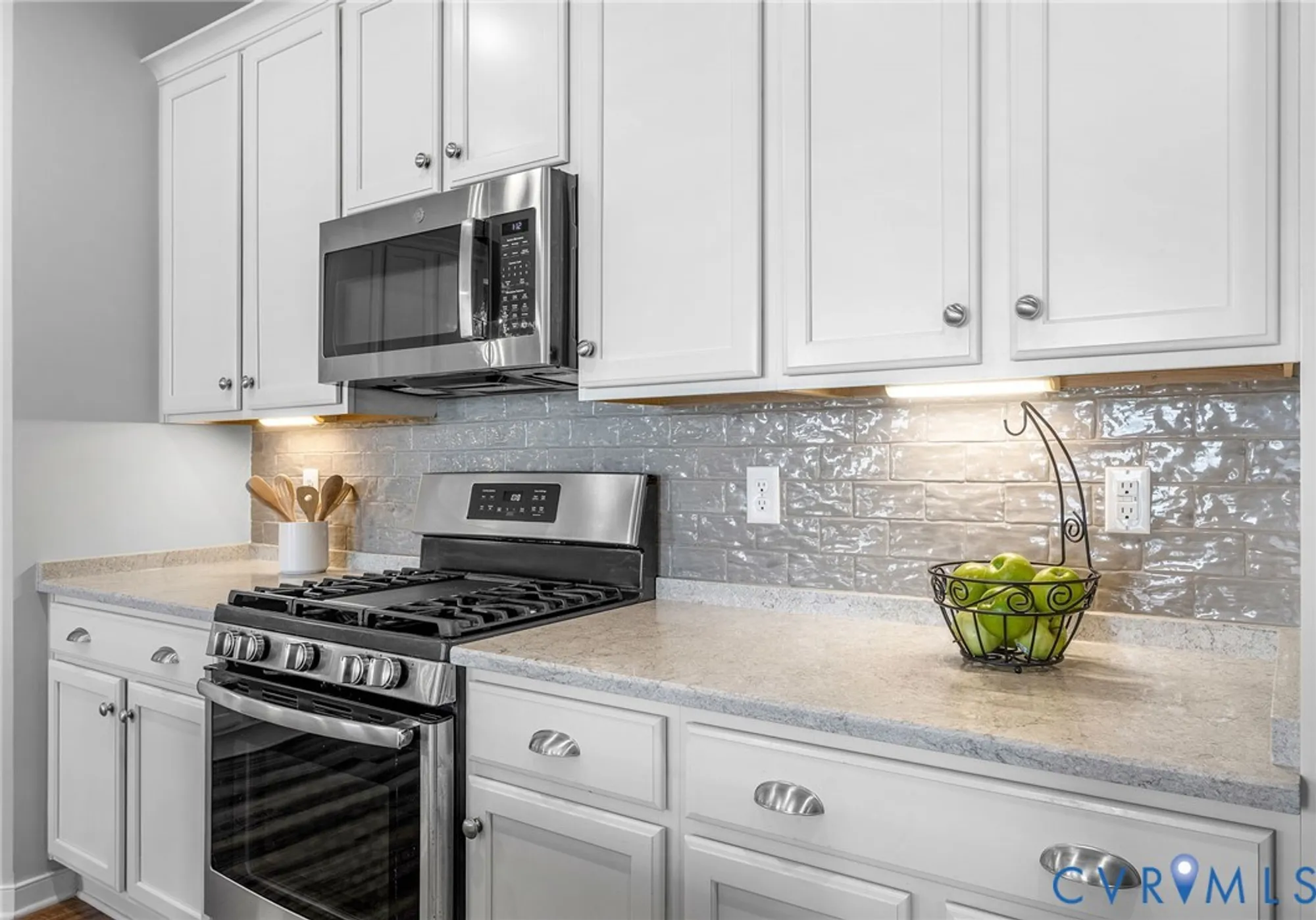 Property Slideshow image 12 of 32 | 1420 westhall gardens dr, North Chesterfield, VA, 23235