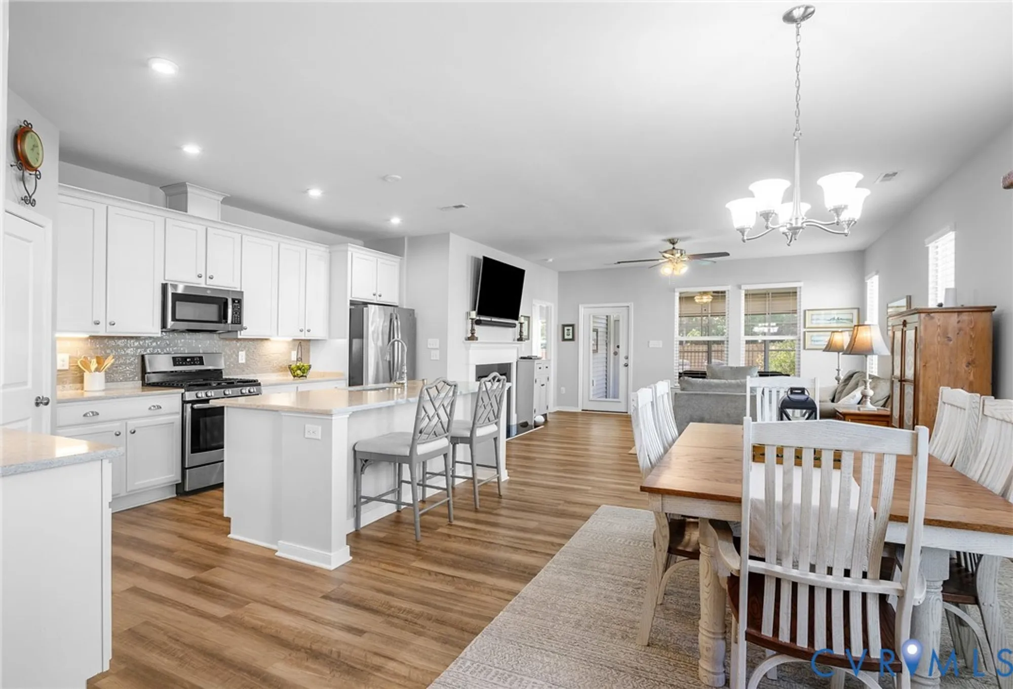 Property Slideshow image 6 of 32 | 1420 westhall gardens dr, North Chesterfield, VA, 23235