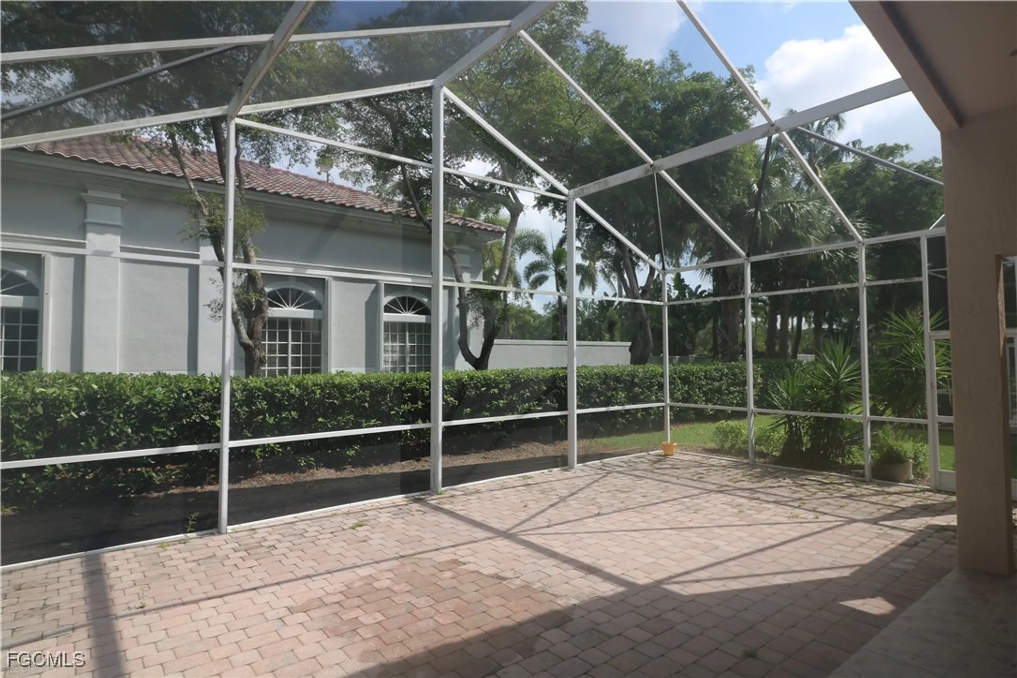 Property Slideshow image 16 of 21 | 9519 lismore ln, Estero, FL, 33928