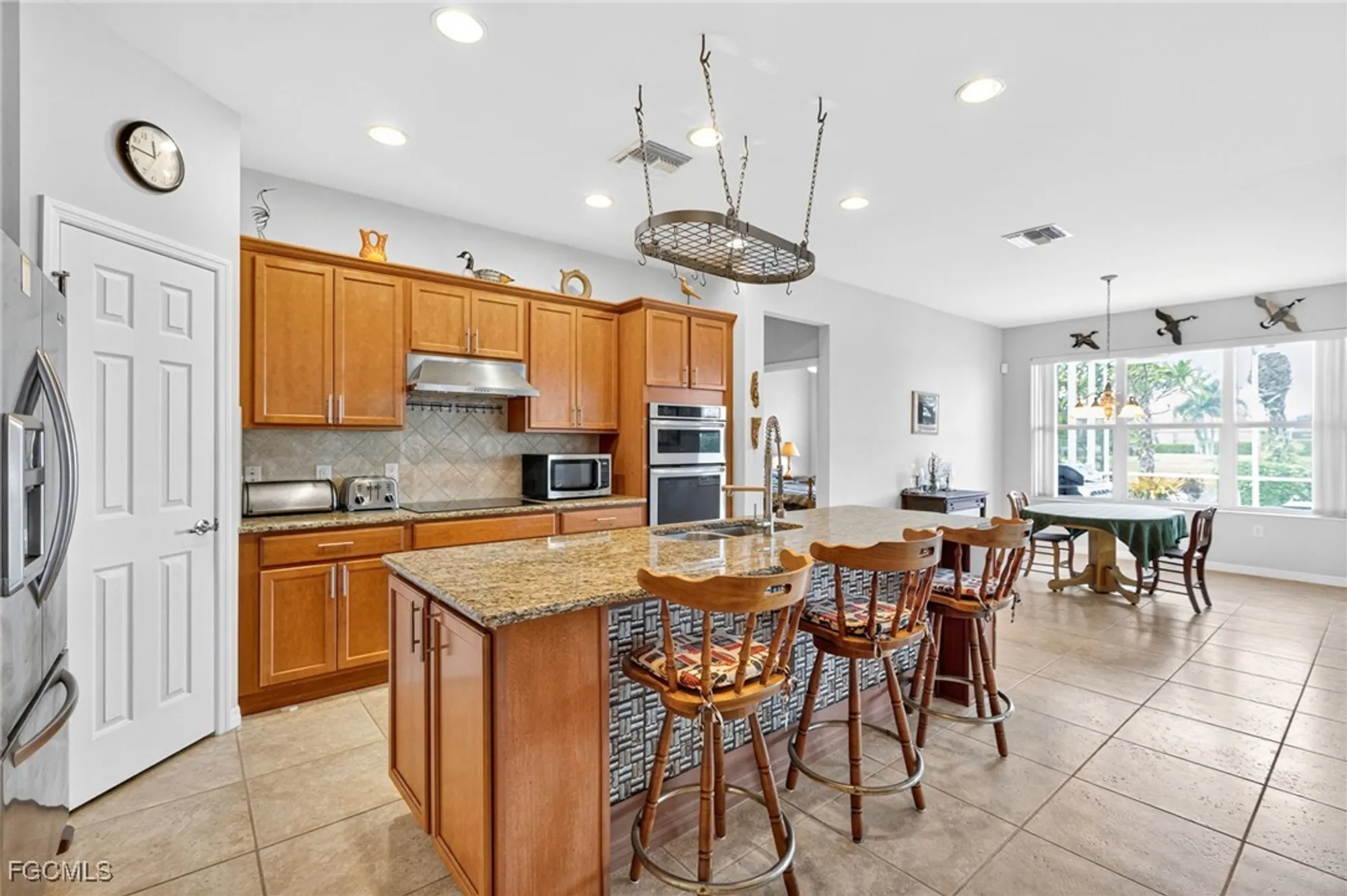 Property Slideshow image 11 of 32 | 28224 jewel fish ln, Bonita Springs, FL, 34135