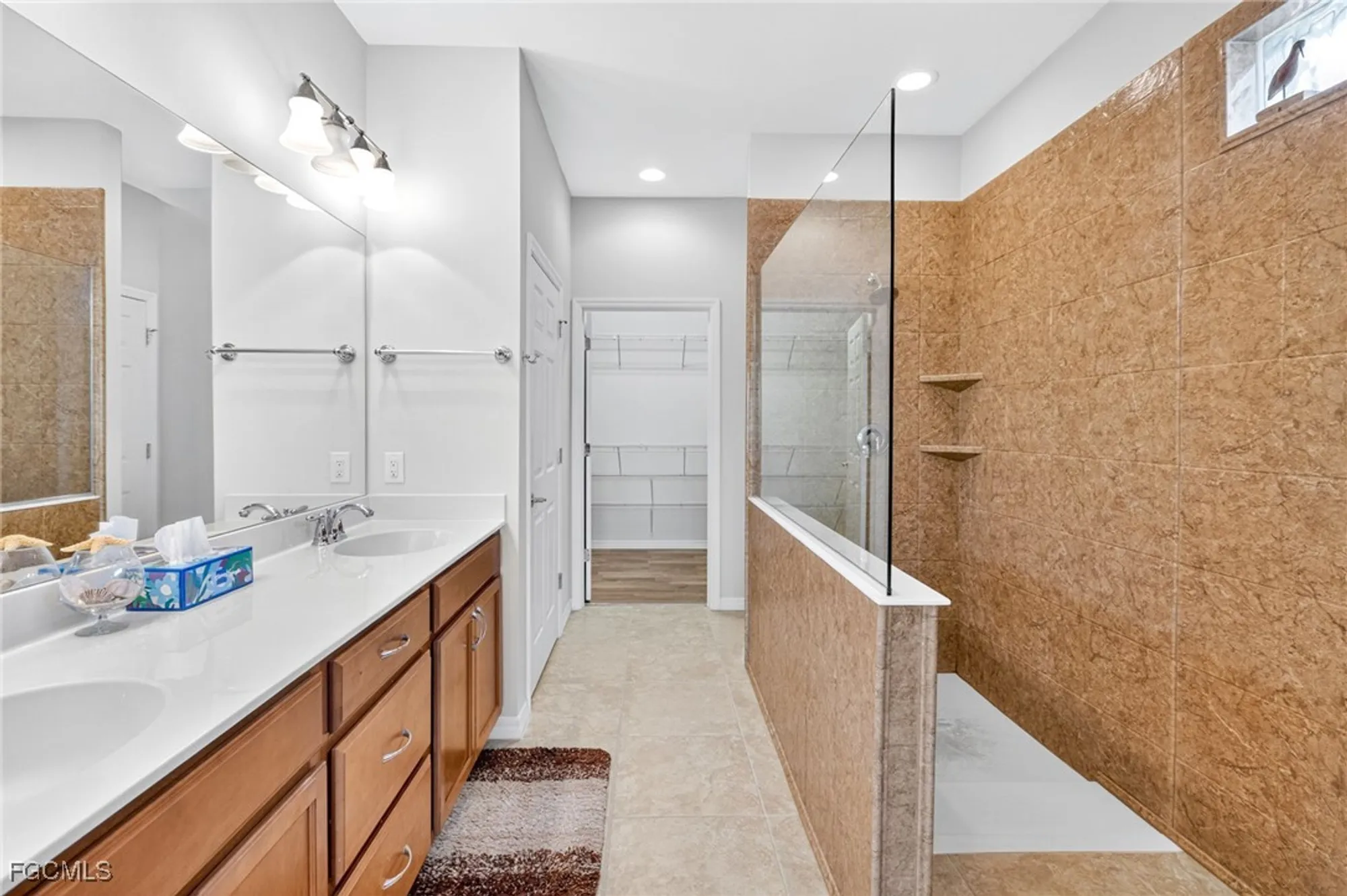 Property Slideshow image 22 of 32 | 28224 jewel fish ln, Bonita Springs, FL, 34135