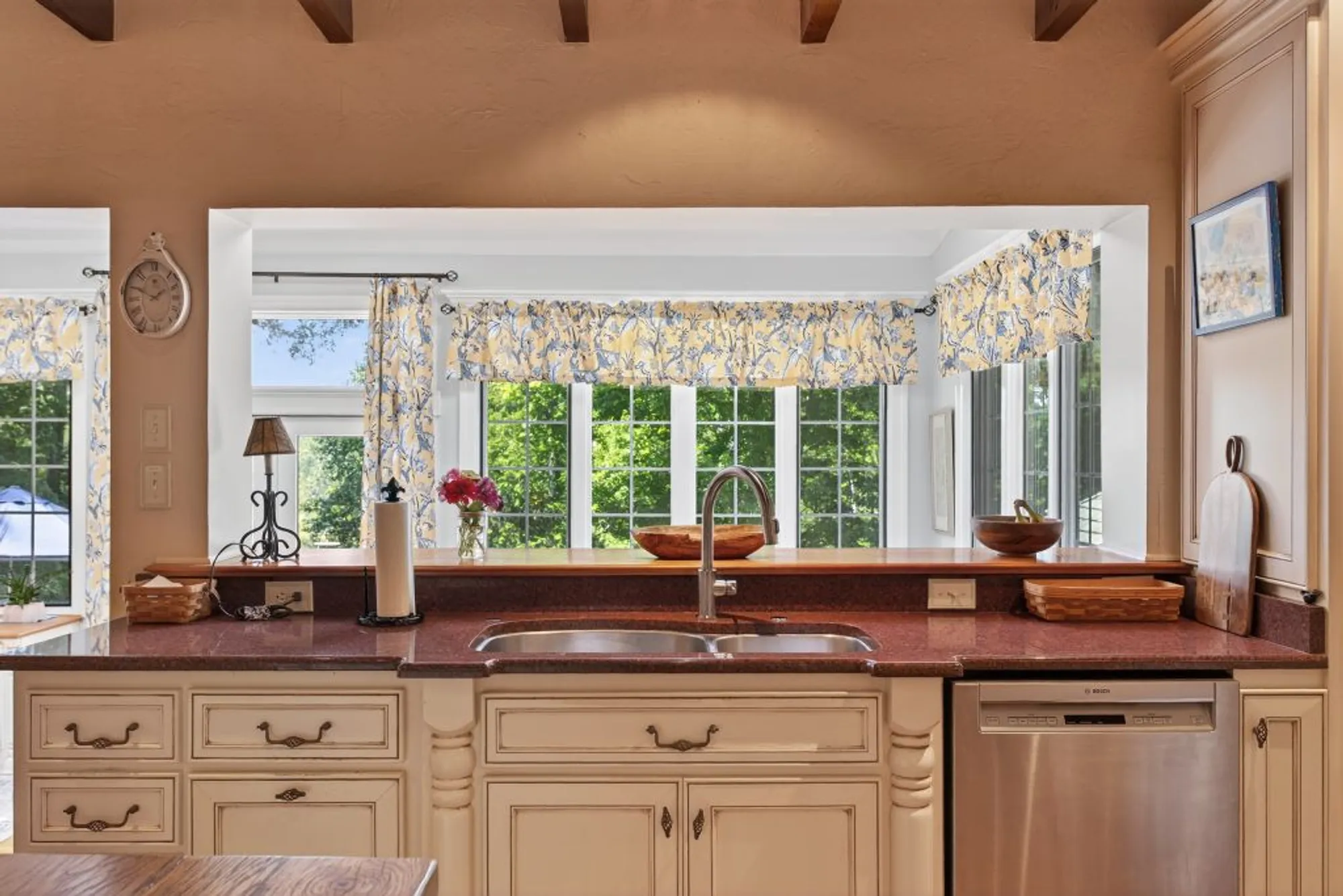 Property Slideshow image 12 of 30 | 109 elizabeth meriwether, Williamsburg, VA, 23185