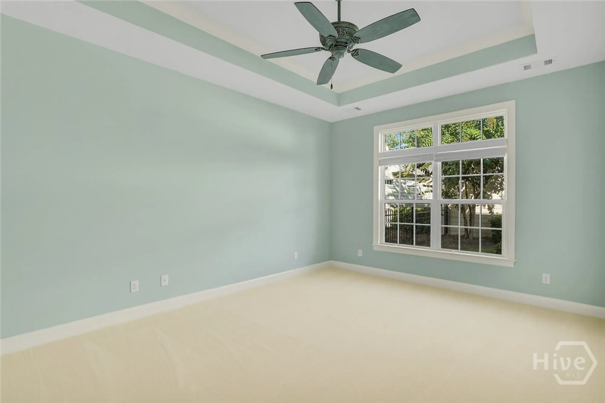 Property Slideshow image 8 of 74 | 176 kingfisher cir, Pooler, GA, 31322