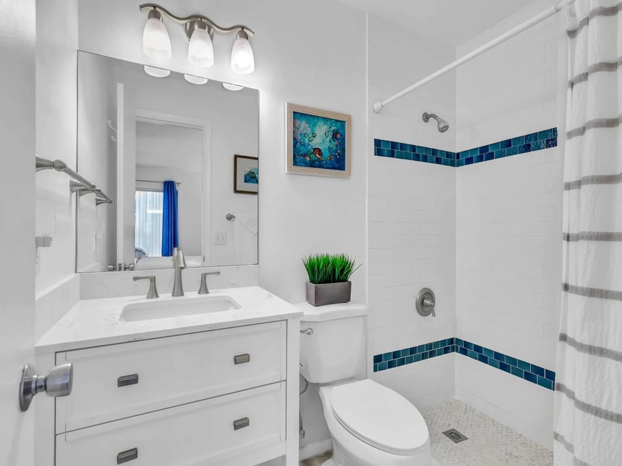 Property Slideshow image 16 of 36 | 5400 a1a apt d8, Indian River Shores, FL, 32963
