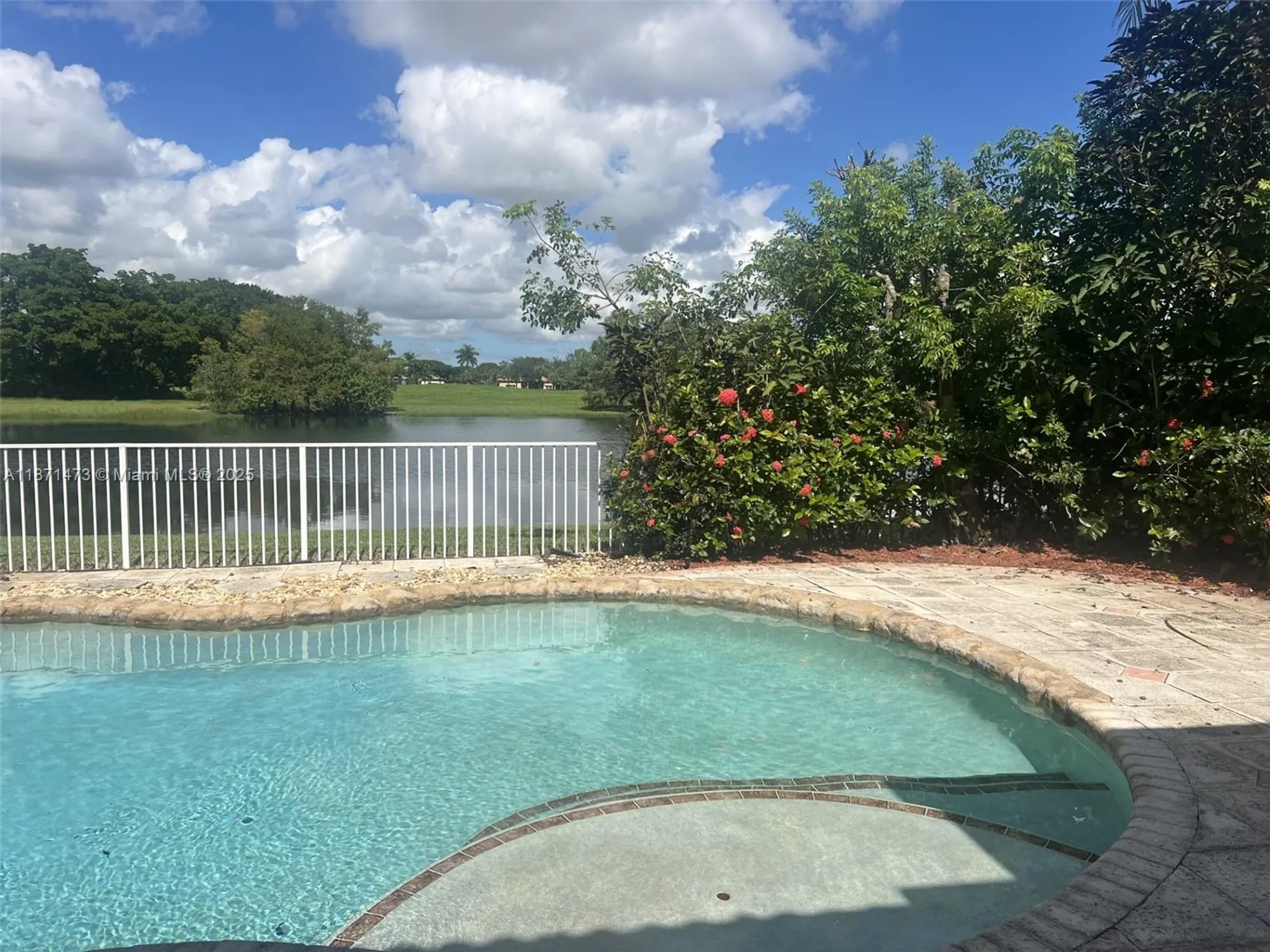 Property Slideshow image 9 of 10 | 6931 milani st, Lake Worth, FL, 33467