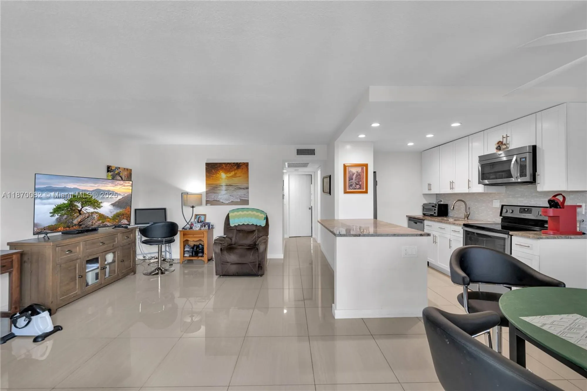 Property Slideshow image 16 of 41 | 3046 newport n # 3046, Deerfield Beach, FL, 33442