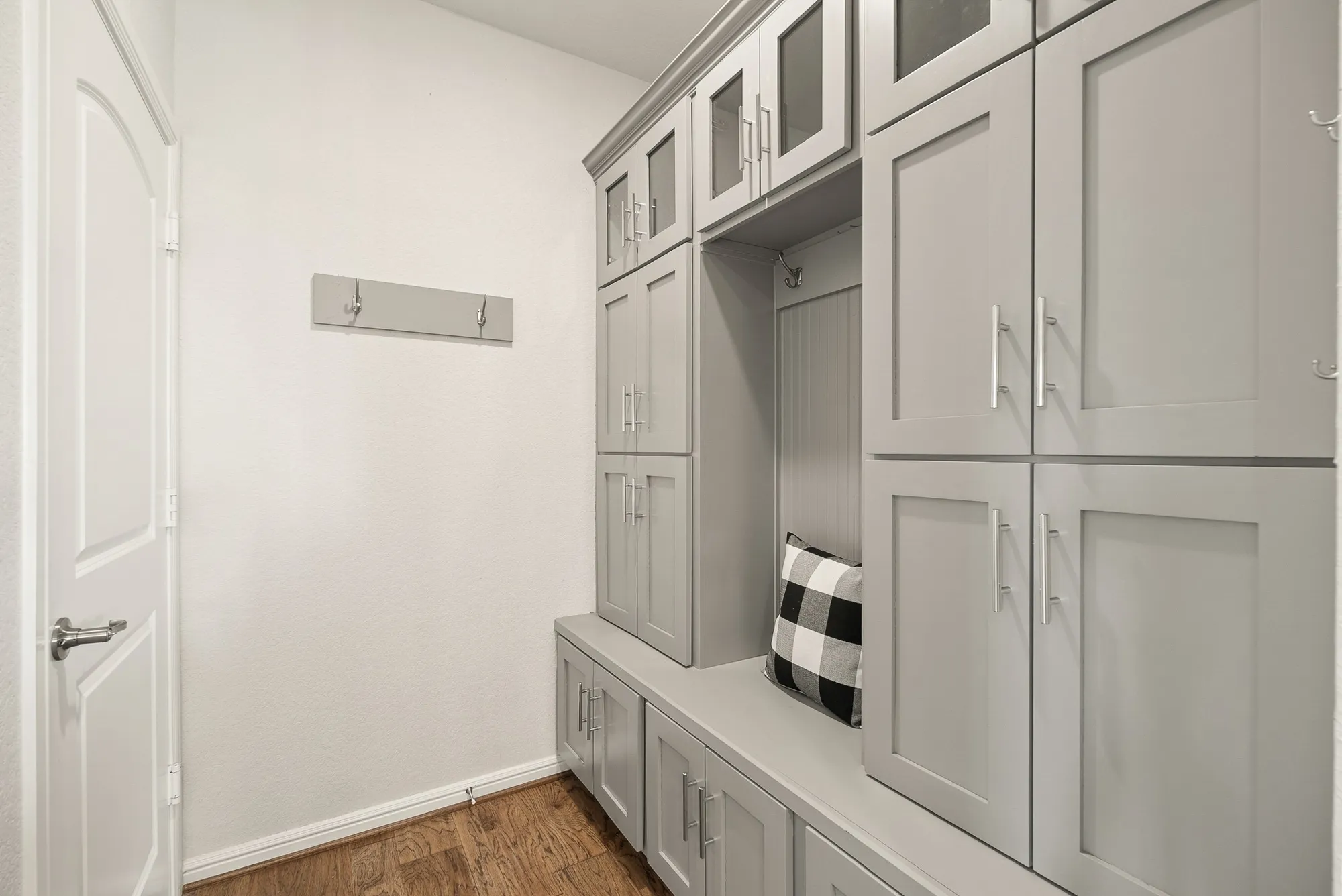 Property Slideshow image 14 of 34 | 5923 winding terrace ln, Fulshear, TX, 77441