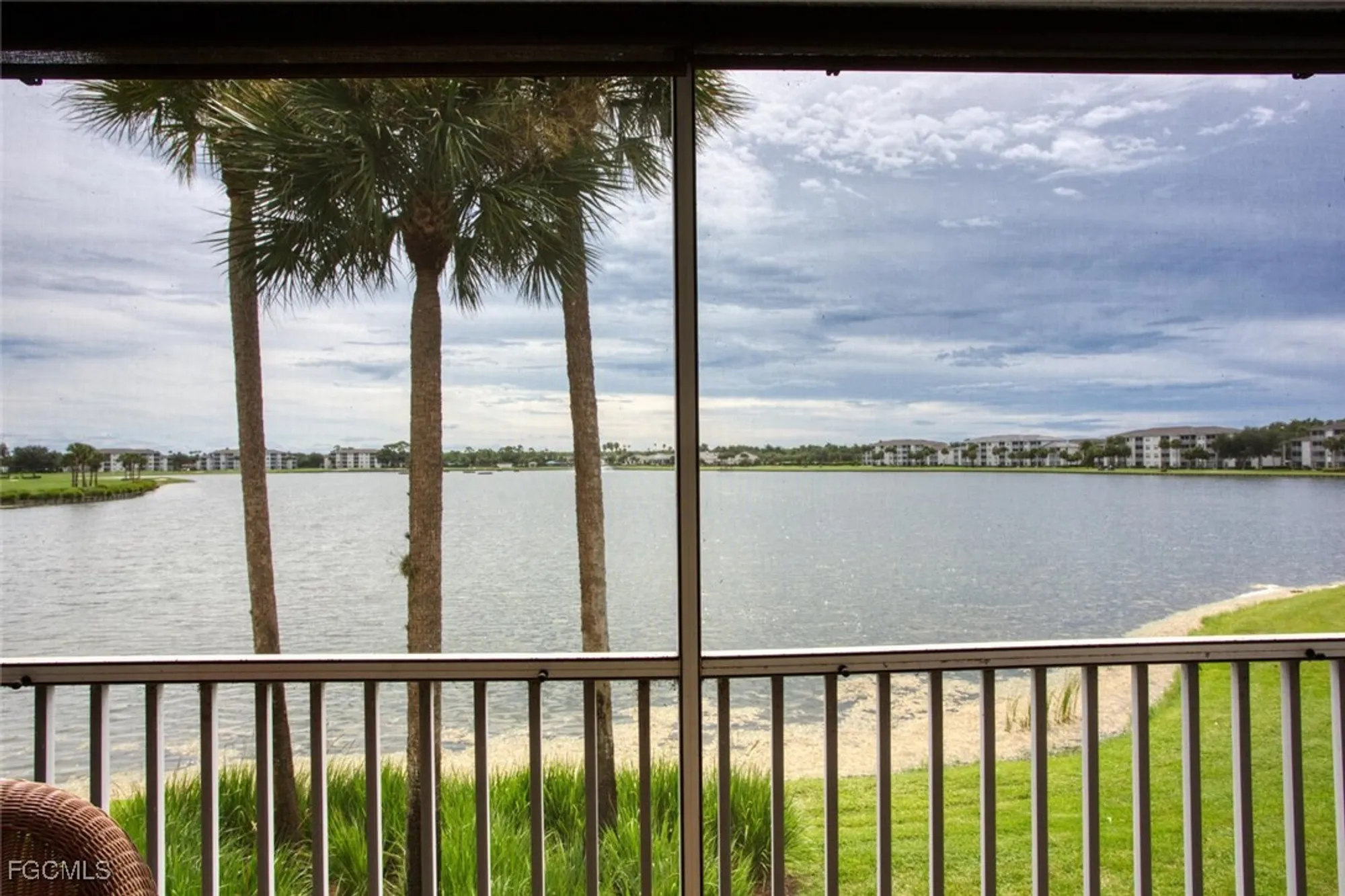 Property Slideshow image 2 of 37 | 10361 butterfly palm dr 727, Fort Myers, FL, 33966