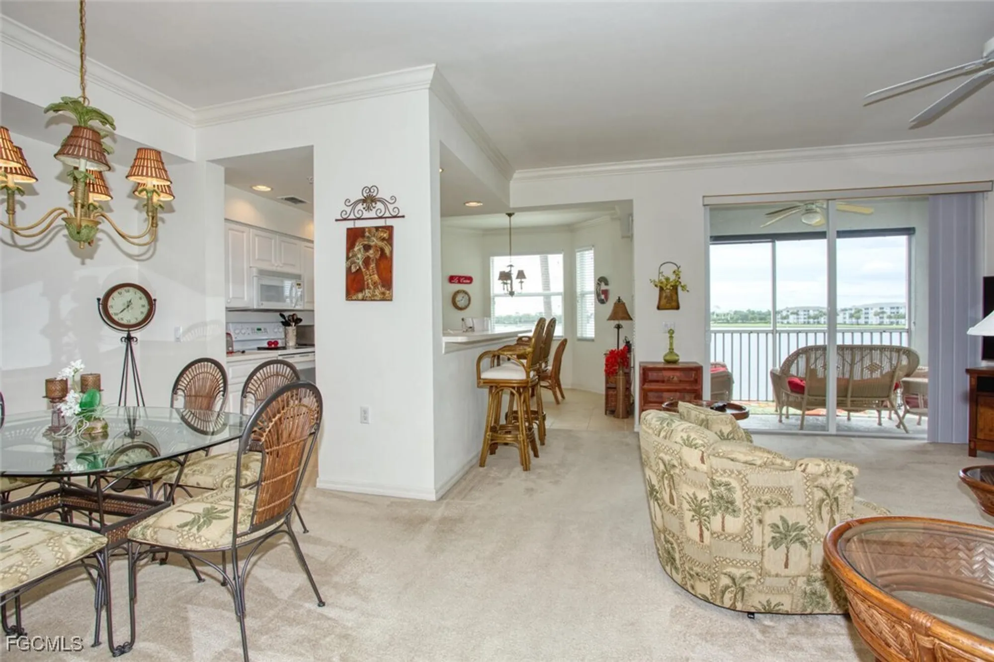 Property Slideshow image 7 of 37 | 10361 butterfly palm dr 727, Fort Myers, FL, 33966