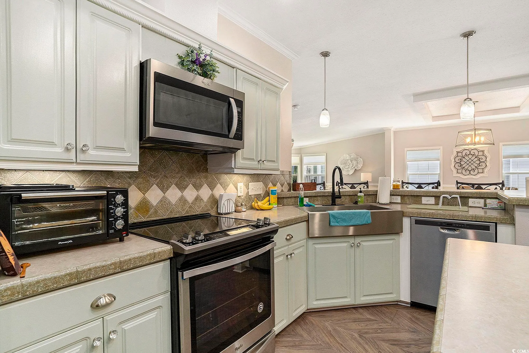 Property Slideshow image 7 of 33 | 203 lakeside crossing dr, Conway, SC, 29526