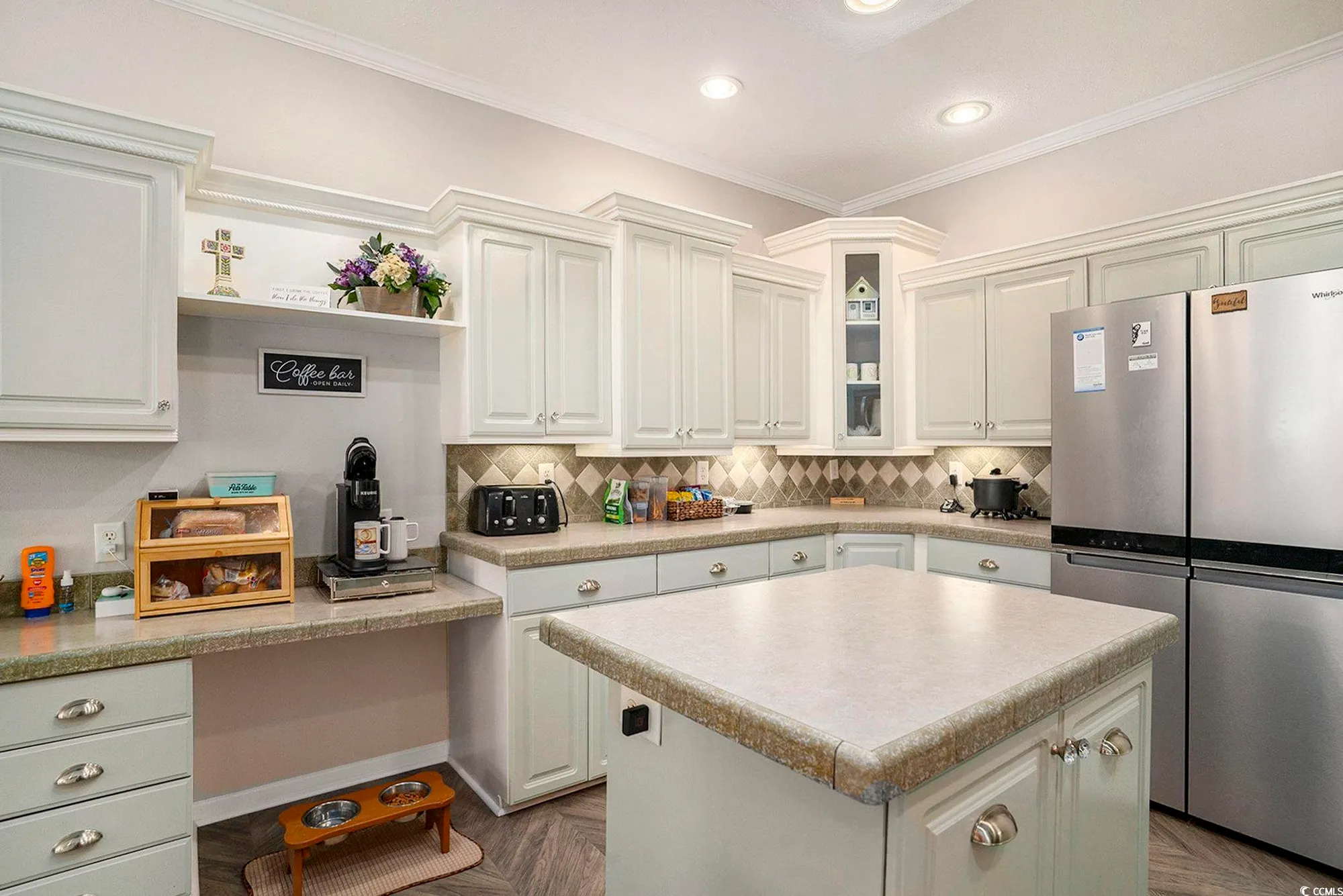 Property Slideshow image 8 of 33 | 203 lakeside crossing dr, Conway, SC, 29526