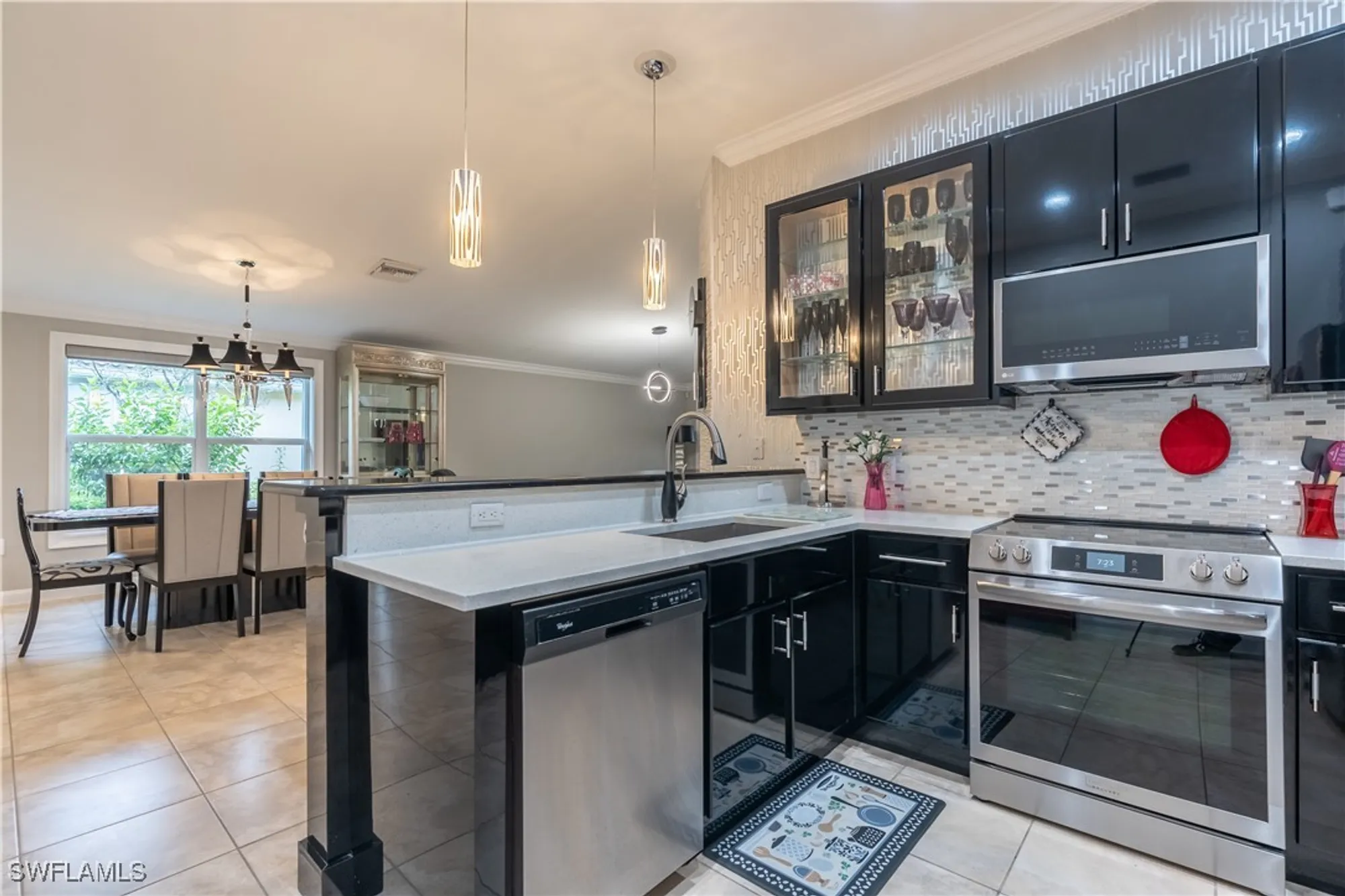 Property Slideshow image 10 of 37 | 8687 genova ct, Naples, FL, 34114