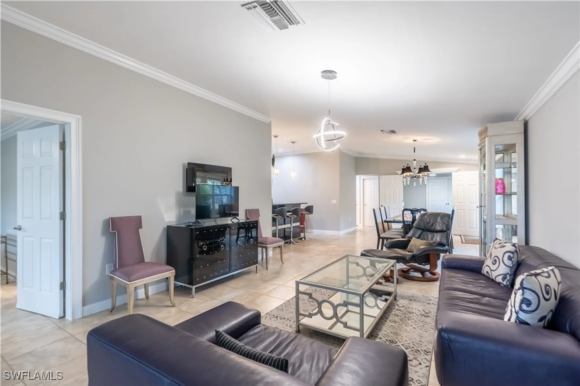 Property Slideshow image 20 of 37 | 8687 genova ct, Naples, FL, 34114