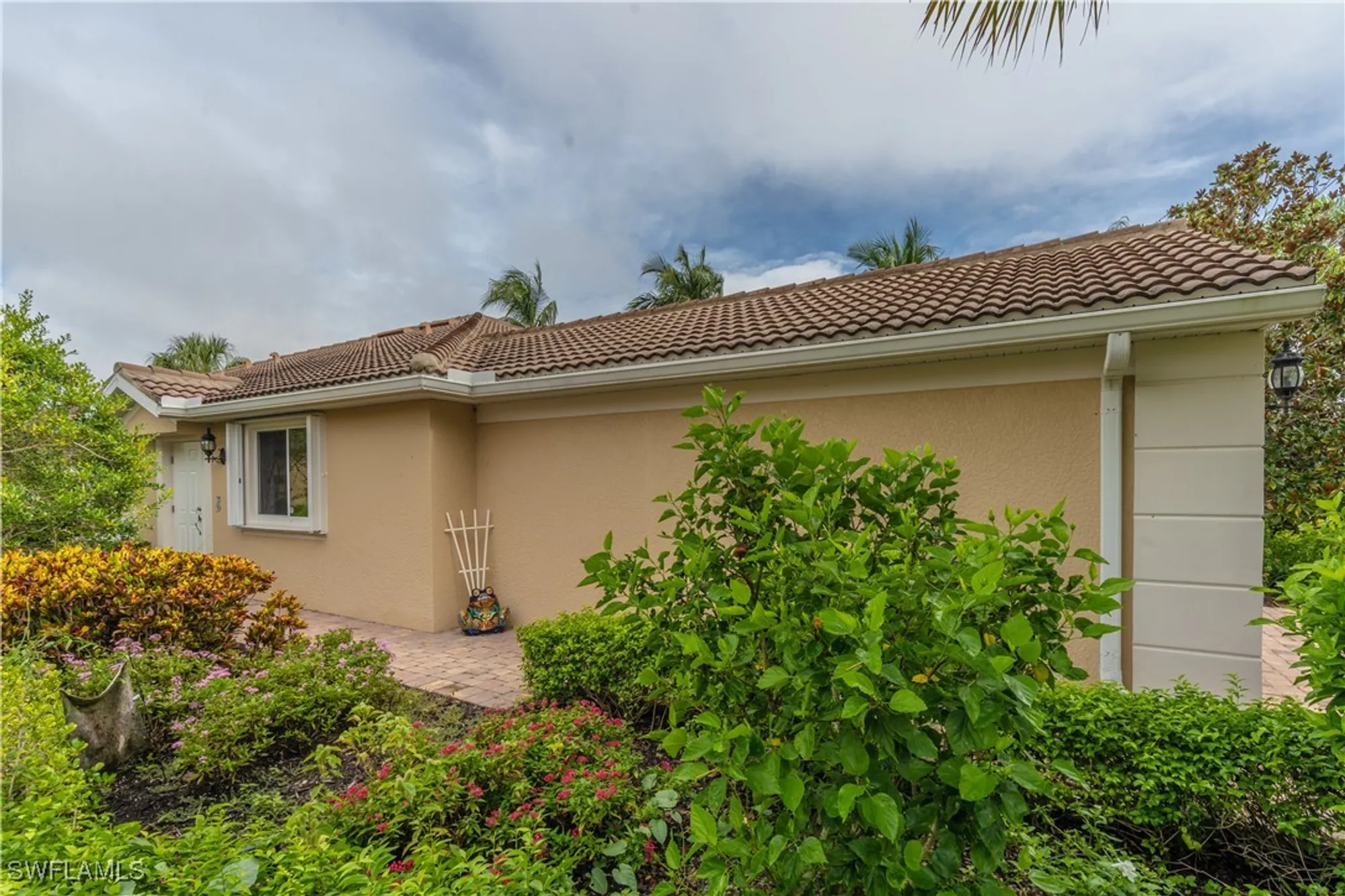 Property Slideshow image 5 of 37 | 8687 genova ct, Naples, FL, 34114