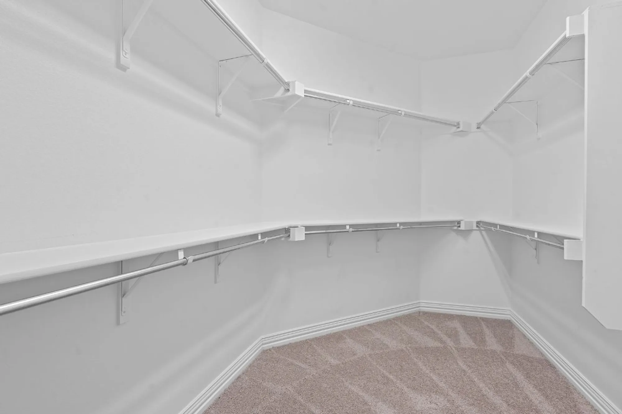 Property Slideshow image 21 of 40 | 203 independence creek ln, Georgetown, TX, 78633