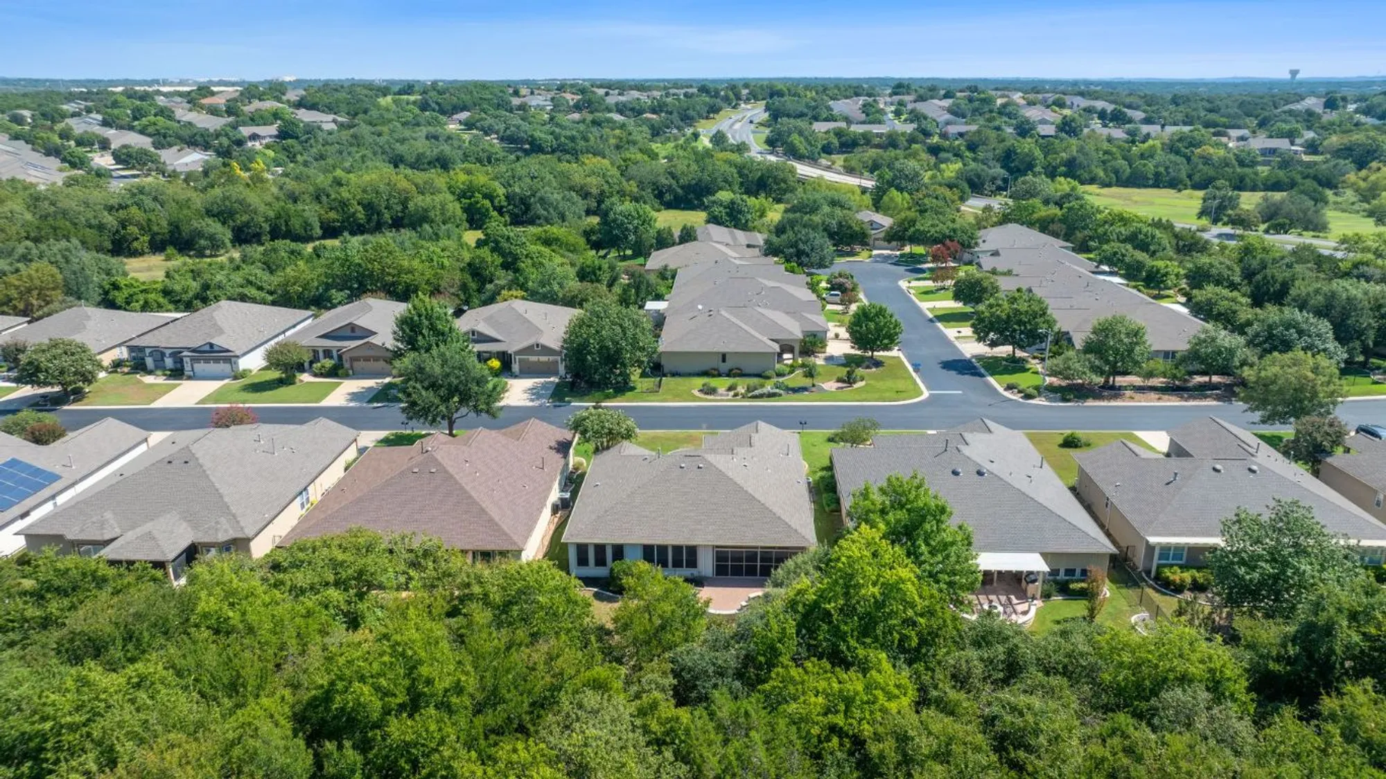 Property Slideshow image 36 of 40 | 203 independence creek ln, Georgetown, TX, 78633