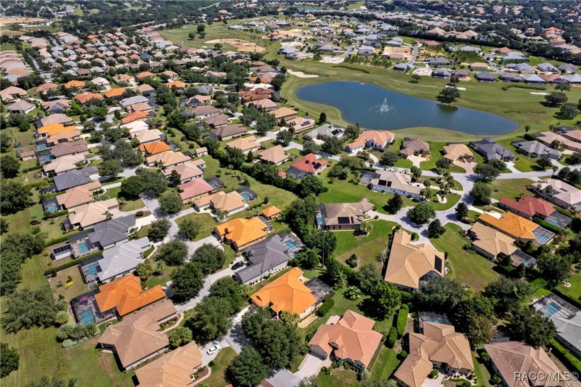 Property Slideshow image 7 of 72 | 1487 n ridge meadow path, Hernando, FL, 34442