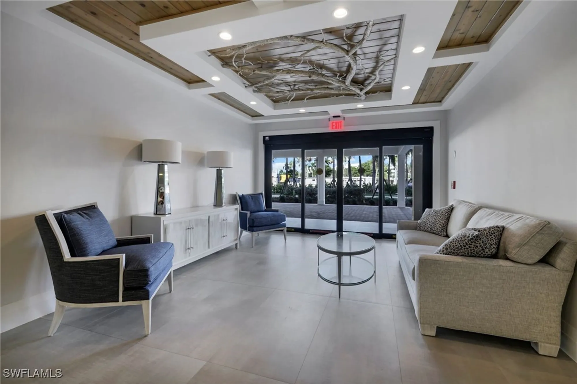 Property Slideshow image 28 of 35 | 3401 gulf shore blvd n apt 303, Naples, FL, 34103