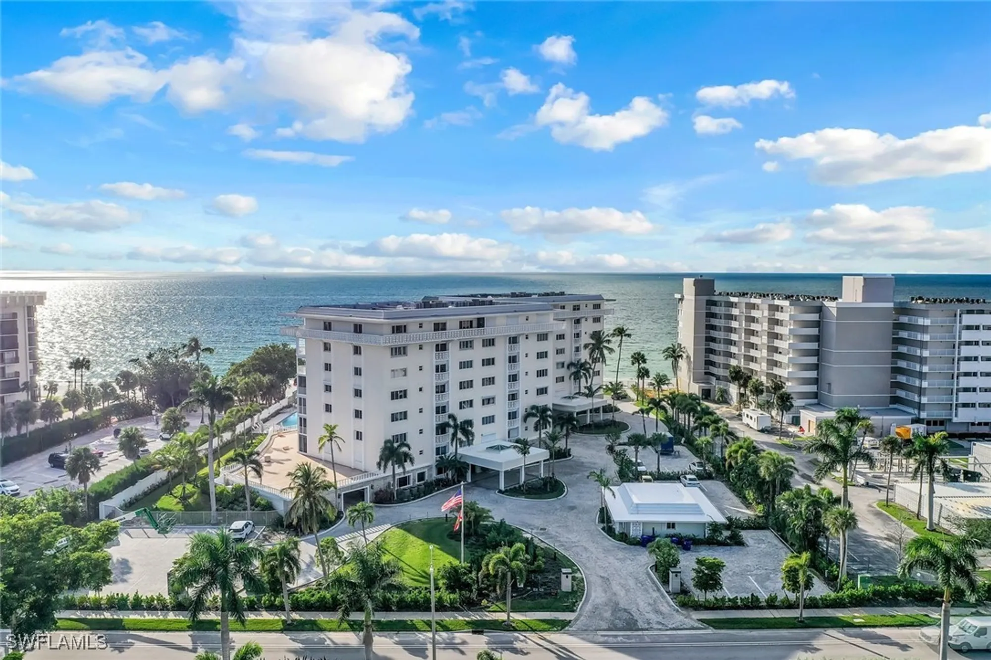 Property Slideshow image 2 of 35 | 3401 gulf shore blvd n apt 303, Naples, FL, 34103