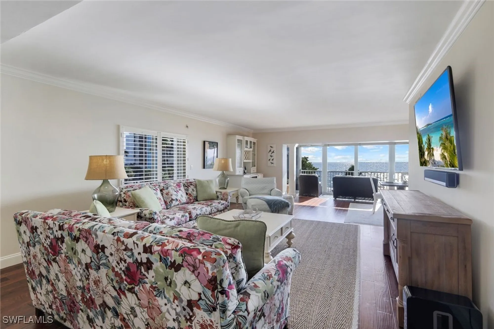 Property Slideshow image 6 of 35 | 3401 gulf shore blvd n apt 303, Naples, FL, 34103