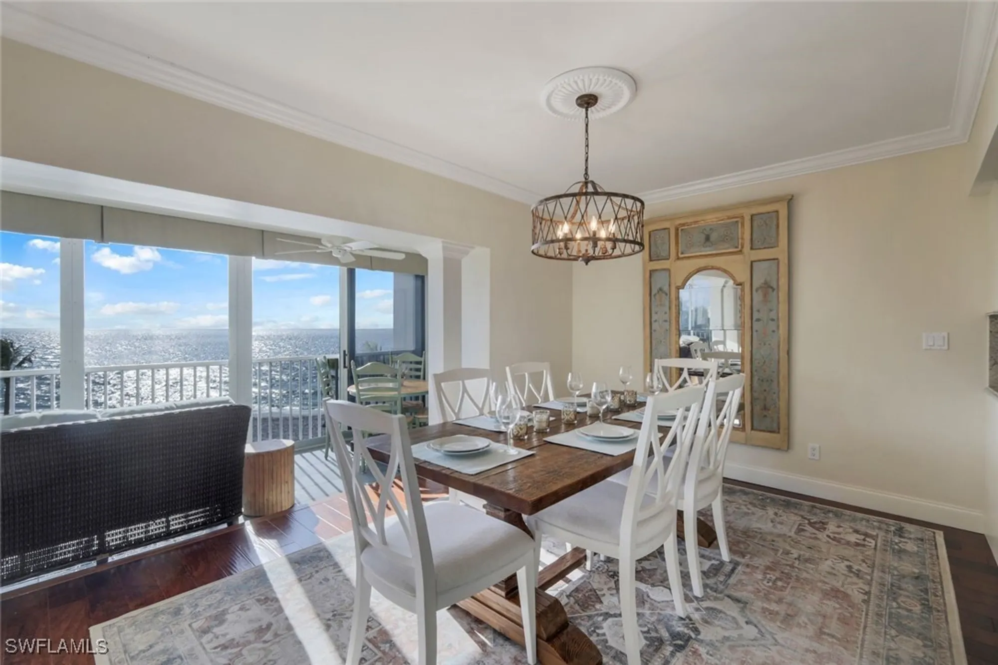 Property Slideshow image 9 of 35 | 3401 gulf shore blvd n apt 303, Naples, FL, 34103