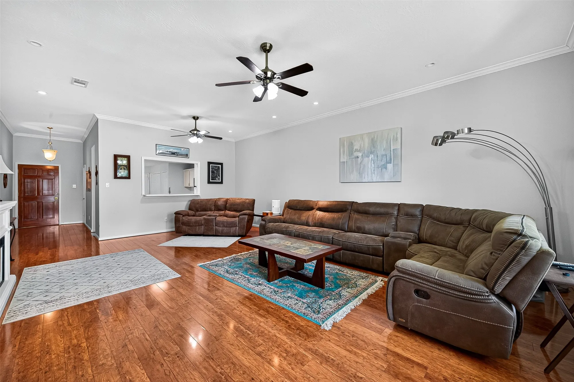 Property Slideshow image 12 of 47 | 3630 teakwood dr, Pearland, TX, 77584