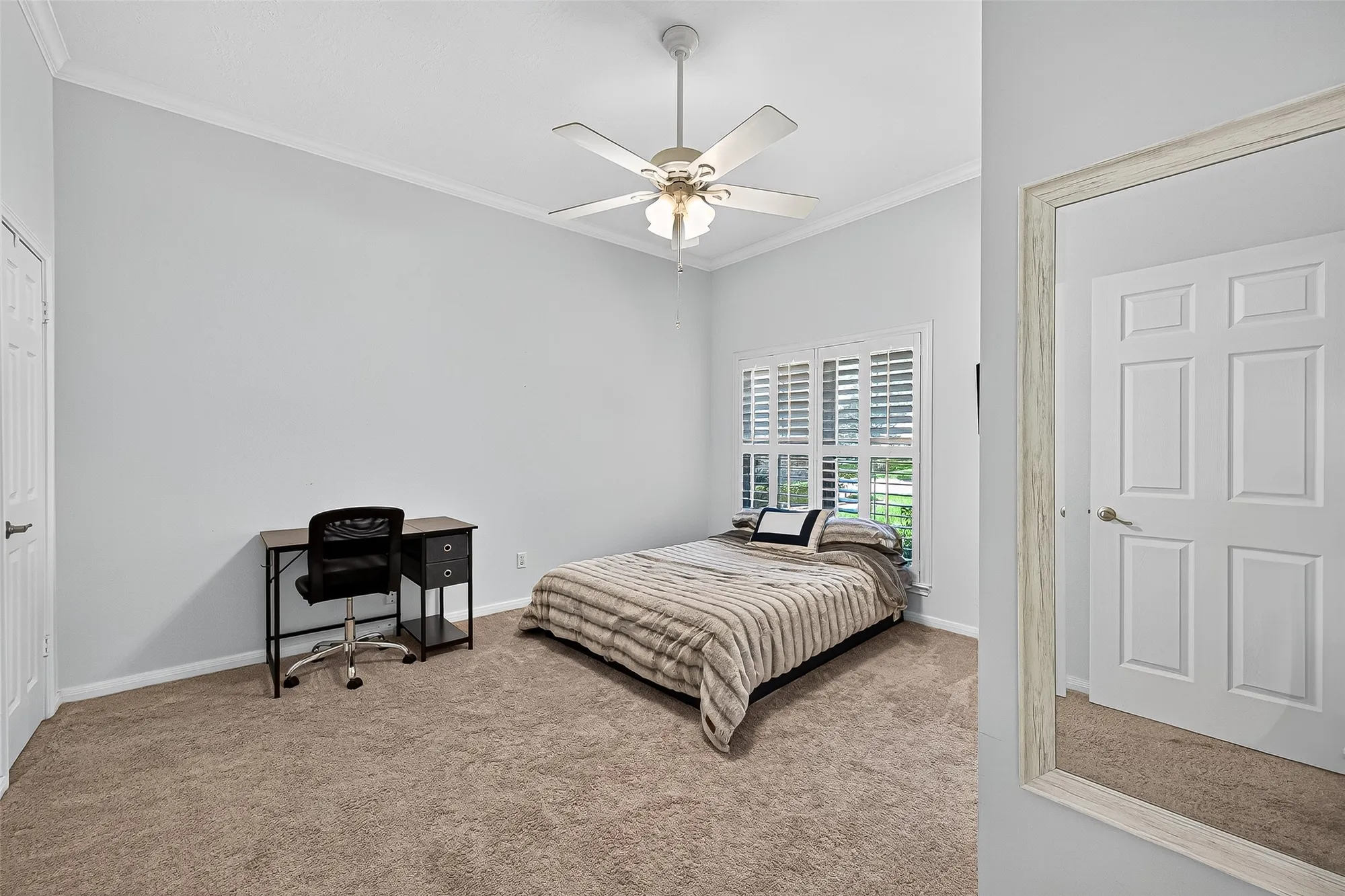 Property Slideshow image 26 of 47 | 3630 teakwood dr, Pearland, TX, 77584