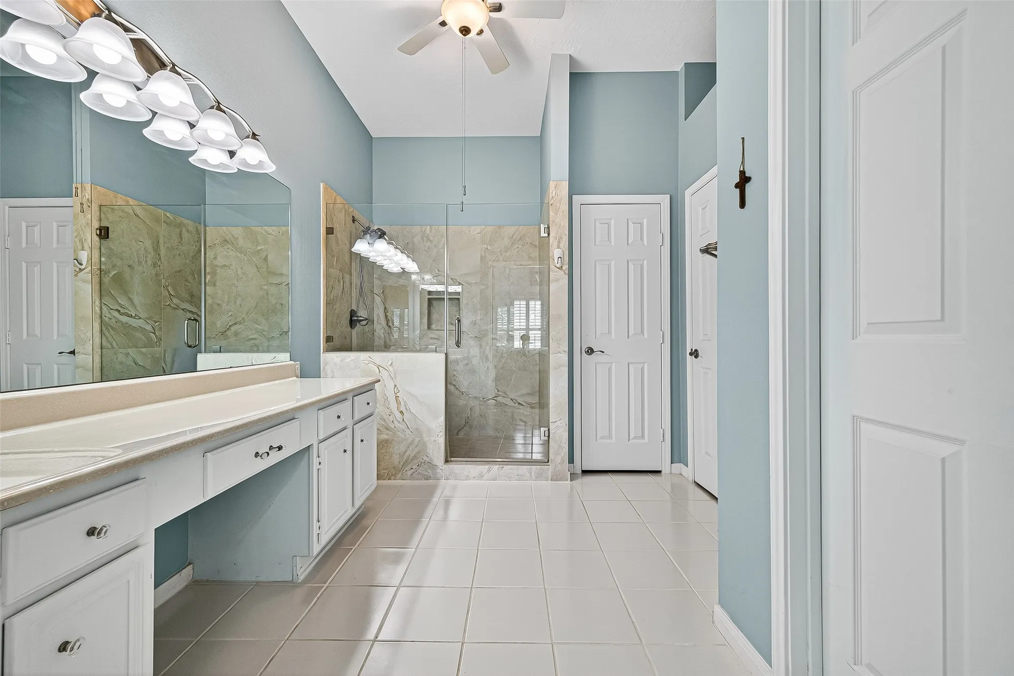 Property Slideshow image 30 of 47 | 3630 teakwood dr, Pearland, TX, 77584