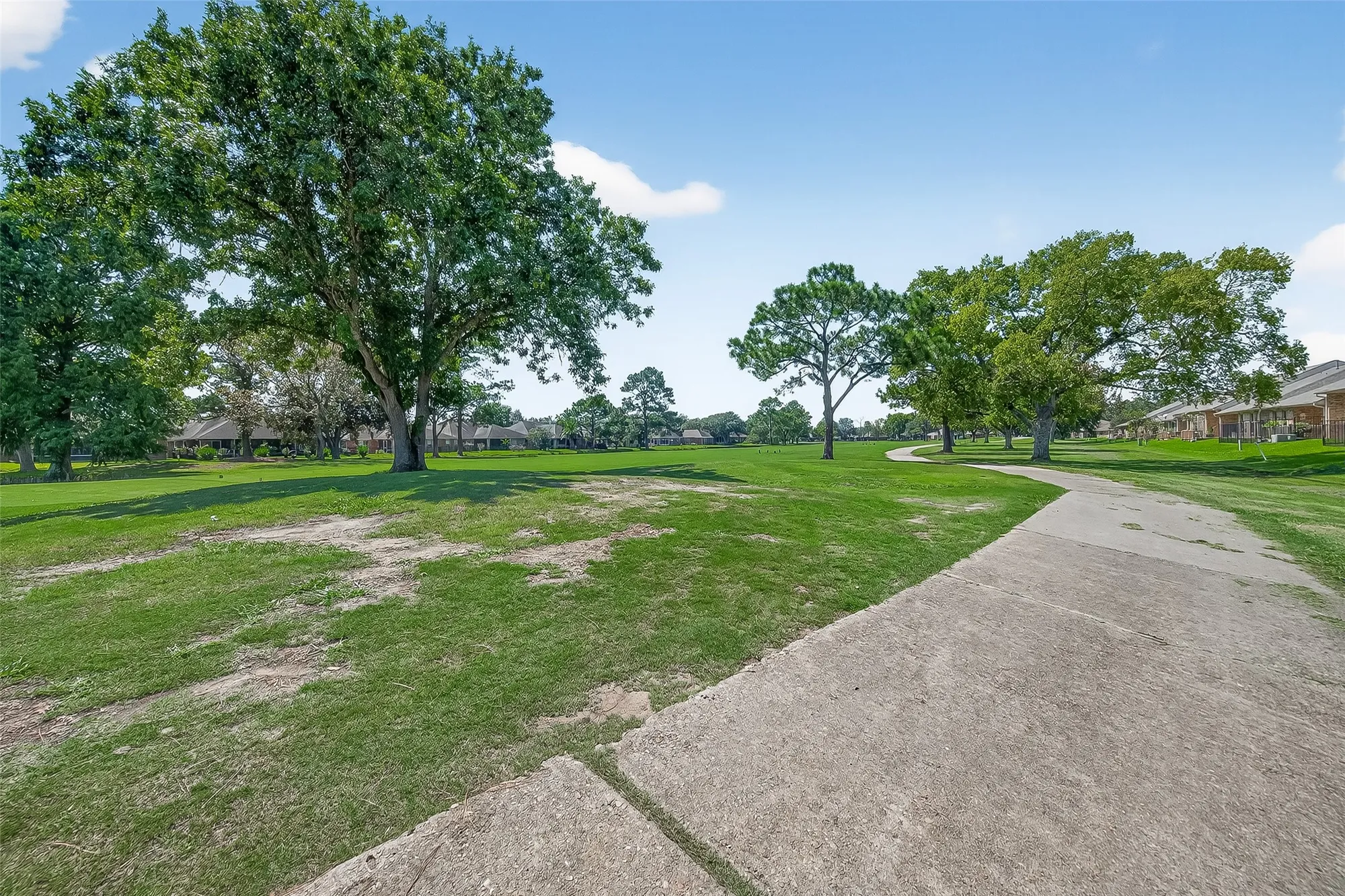 Property Slideshow image 45 of 47 | 3630 teakwood dr, Pearland, TX, 77584