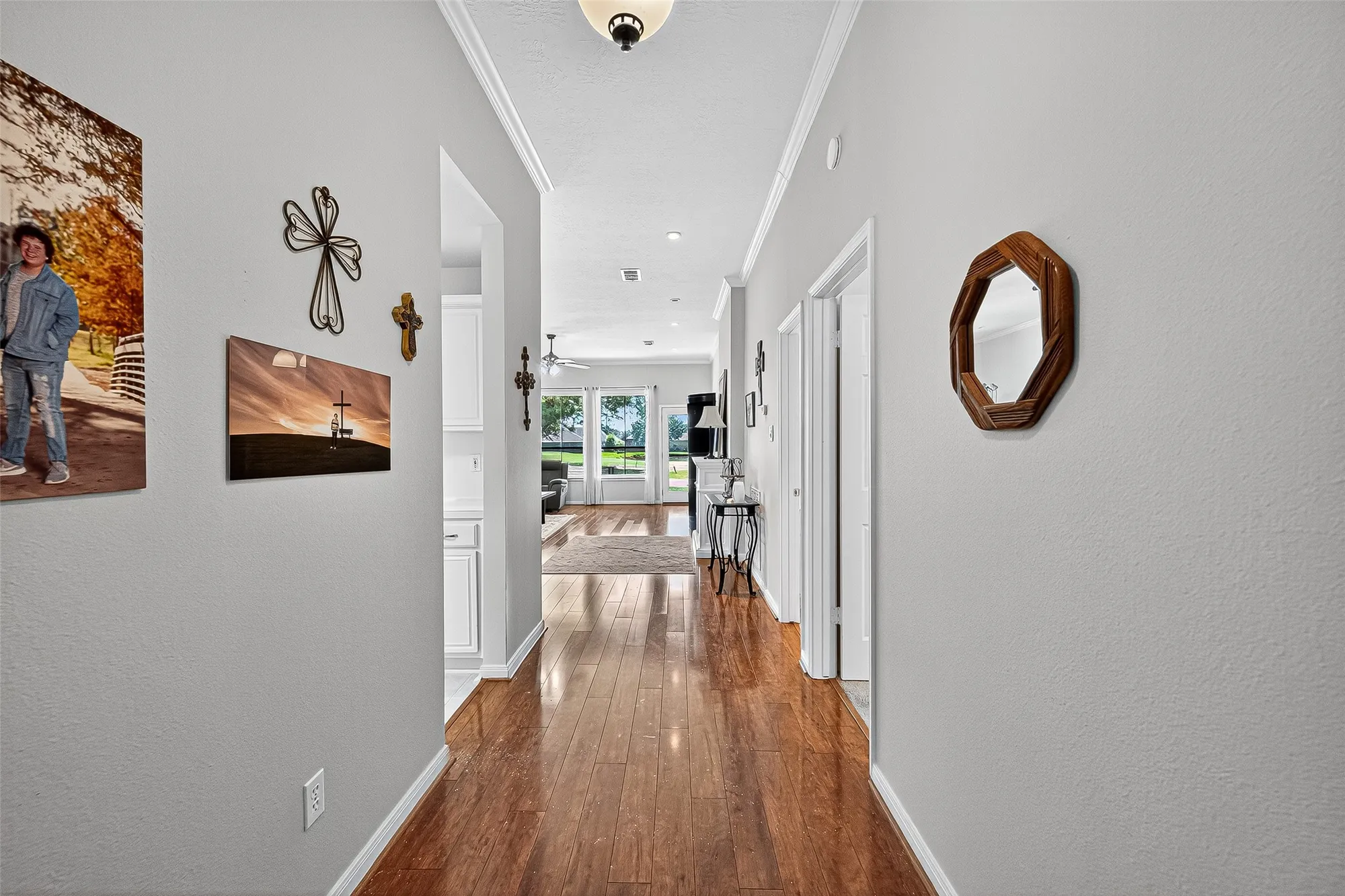 Property Slideshow image 8 of 47 | 3630 teakwood dr, Pearland, TX, 77584