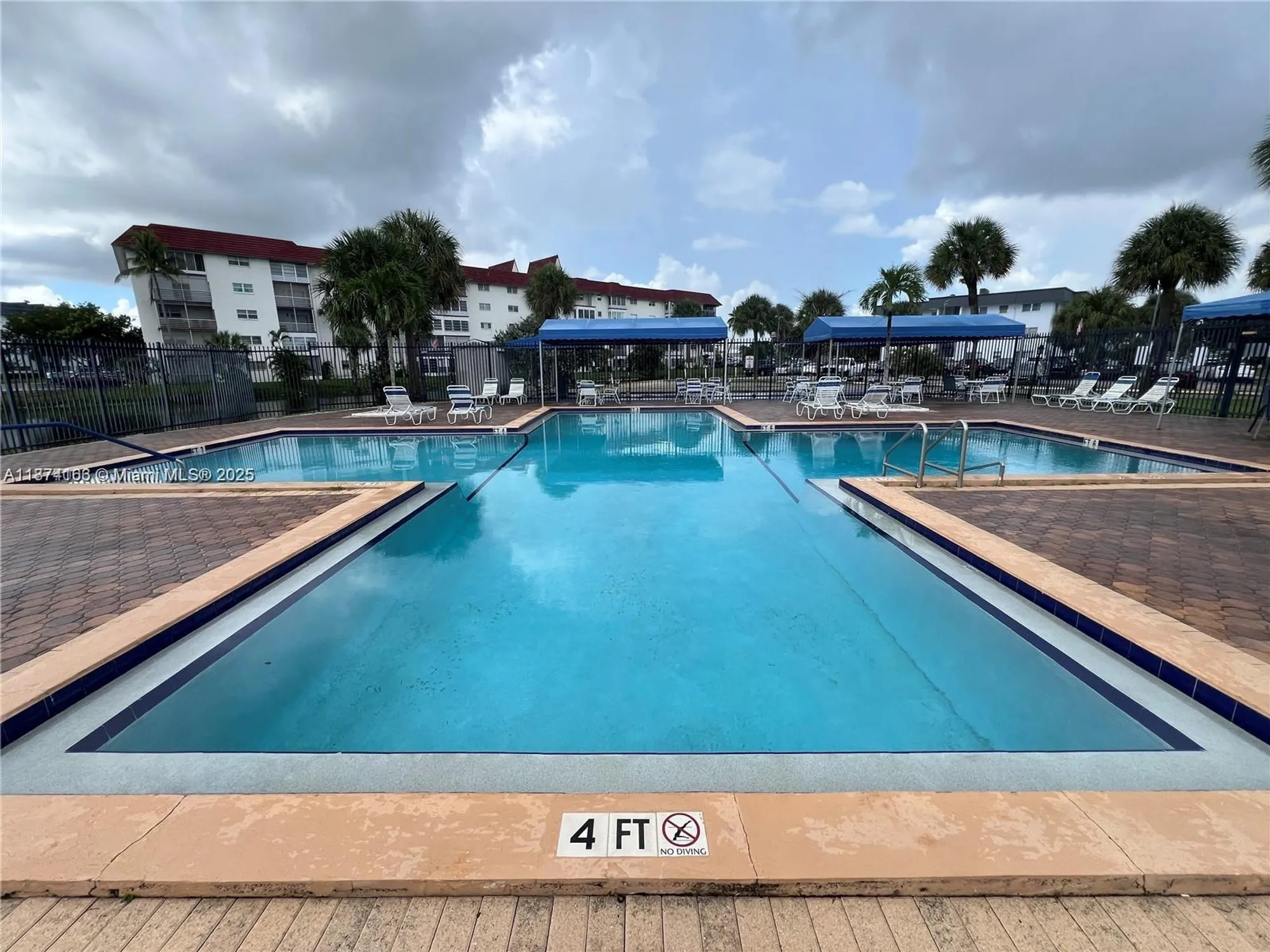 Property Slideshow image 16 of 39 | 4750 nw 22nd ct 114, Lauderhill, FL, 33313