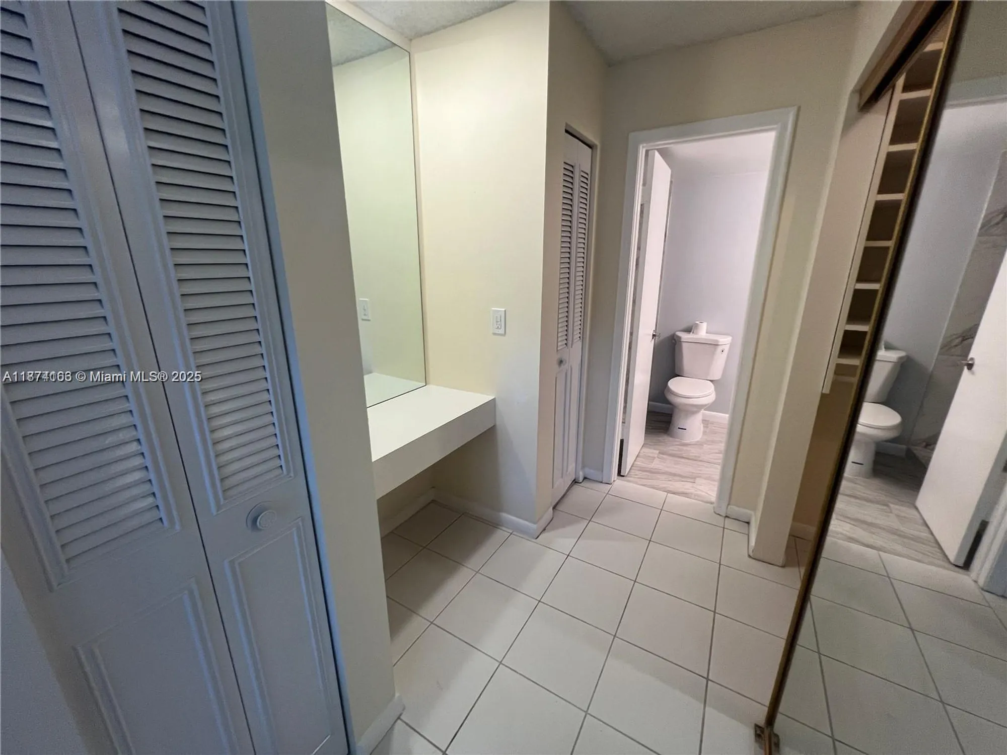 Property Slideshow image 29 of 39 | 4750 nw 22nd ct 114, Lauderhill, FL, 33313