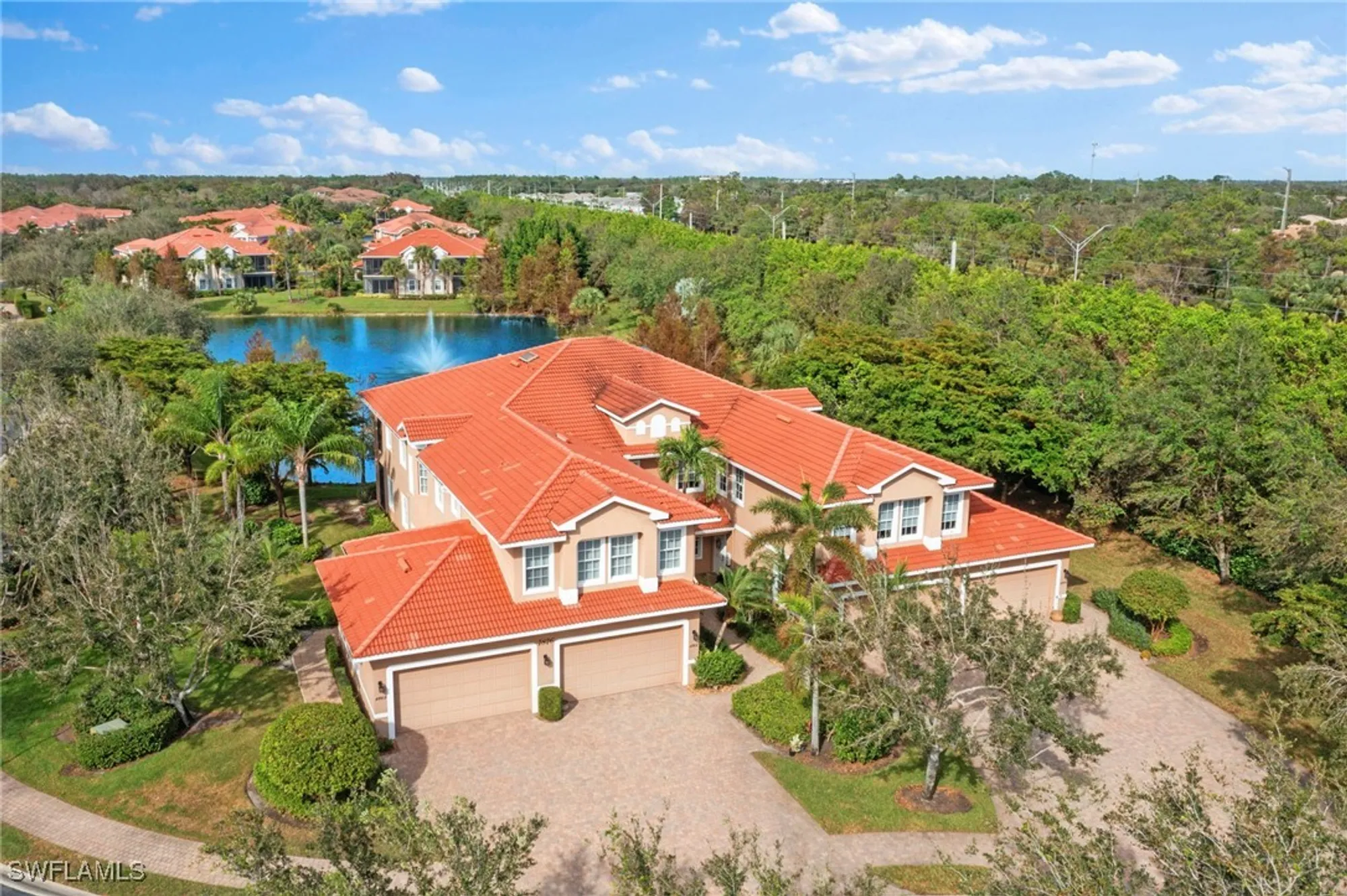 Property Slideshow image 39 of 48 | 7876 hawthorne dr unit 1202, Naples, FL, 34113