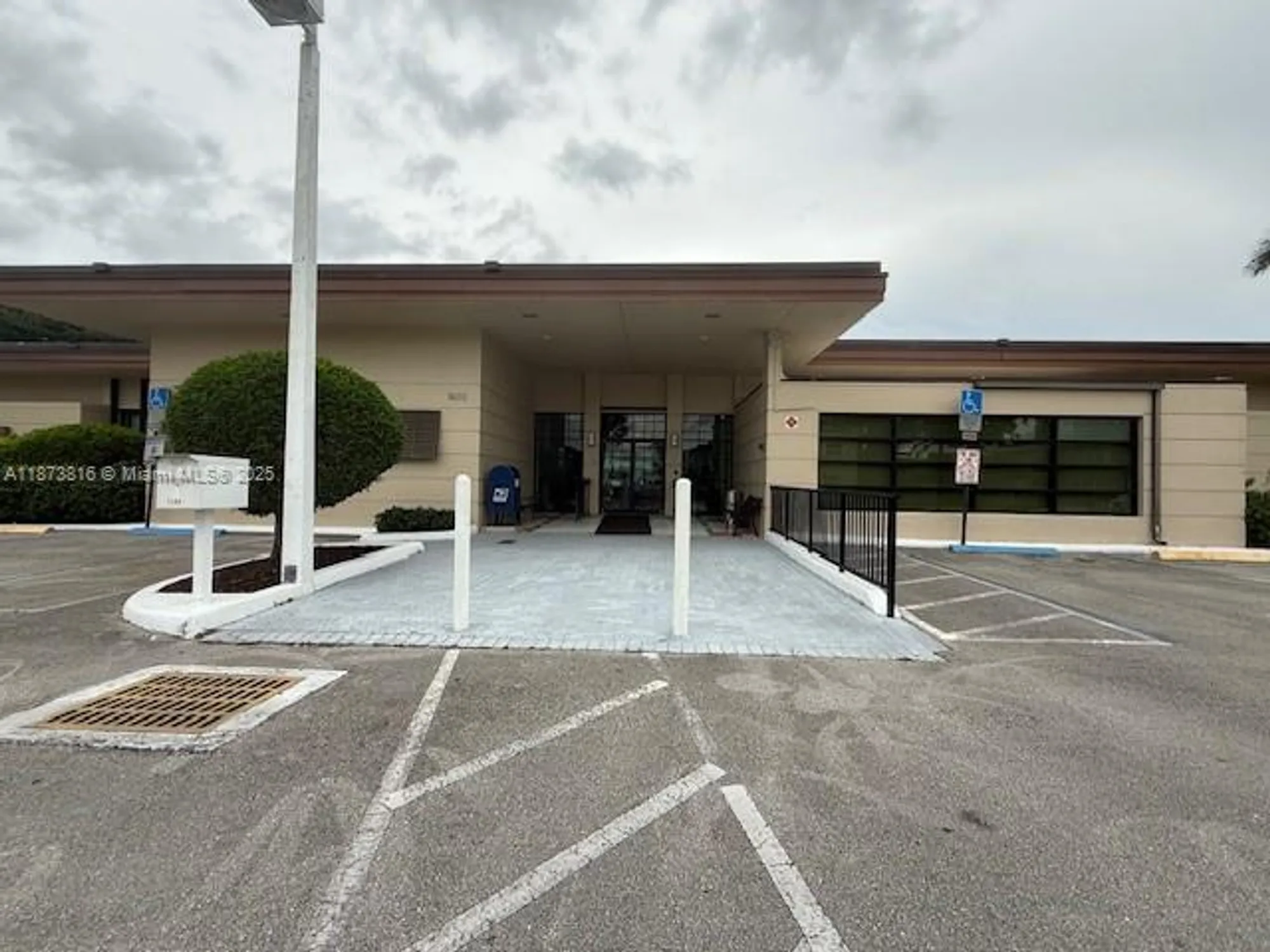 Property Slideshow image 28 of 34 | 7500 nw 5th pl apt 103, Margate, FL, 33063