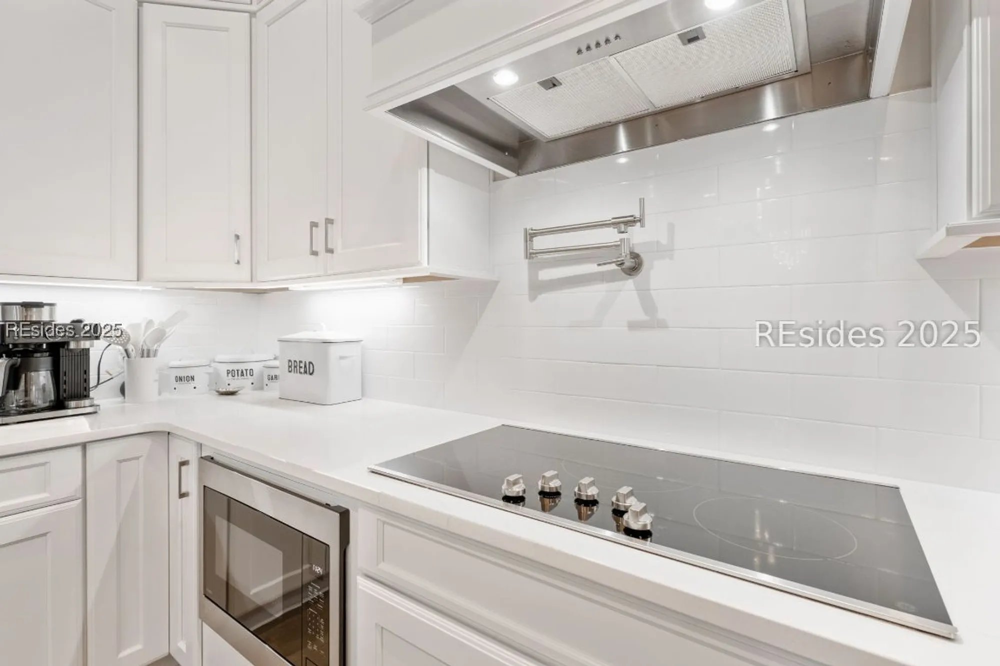 Property Slideshow image 10 of 86 | 9 grandview ct, Hilton Head Island, SC, 29926