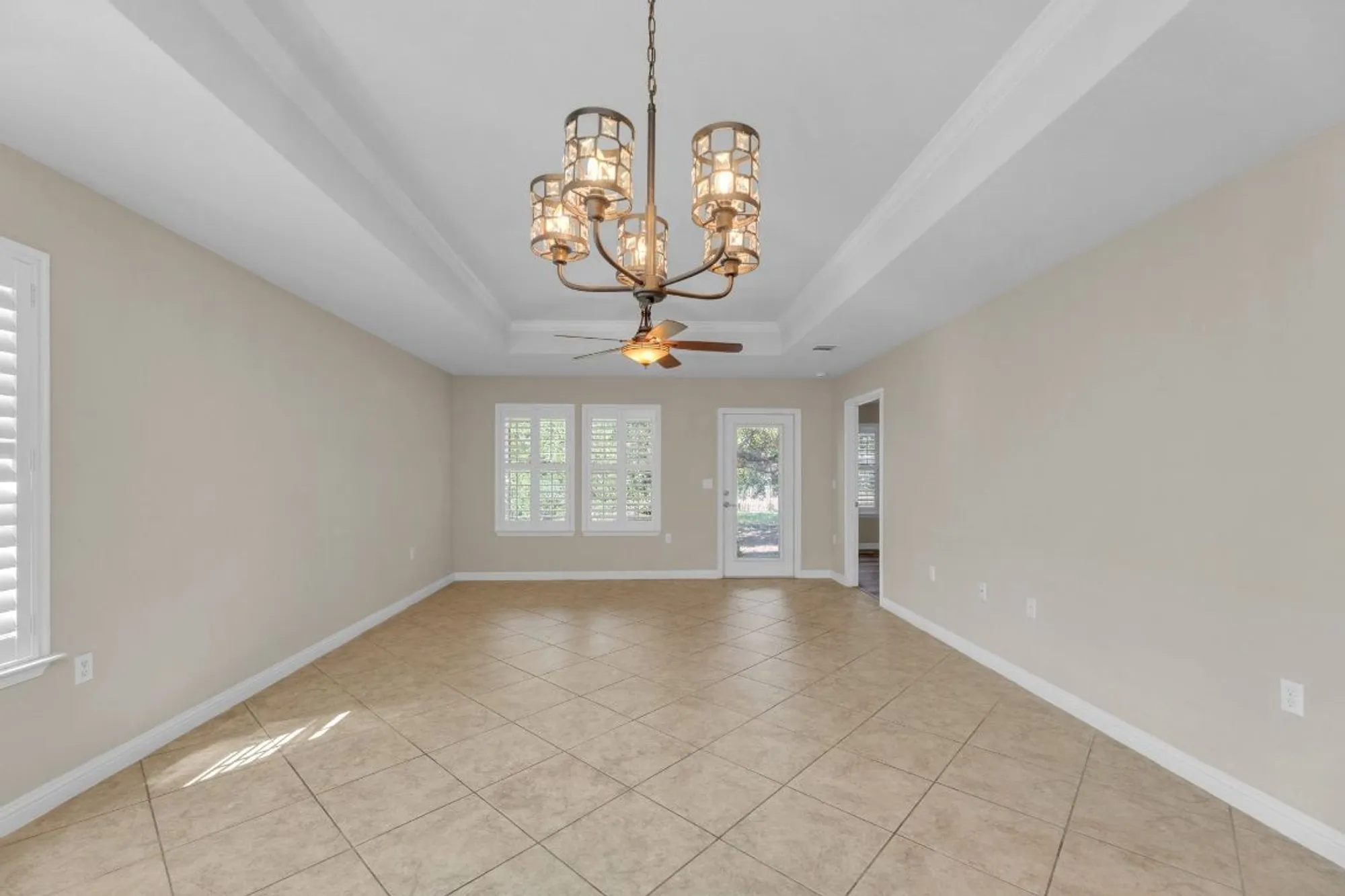 Property Slideshow image 17 of 26 | 501 sheldon lake dr, Georgetown, TX, 78633