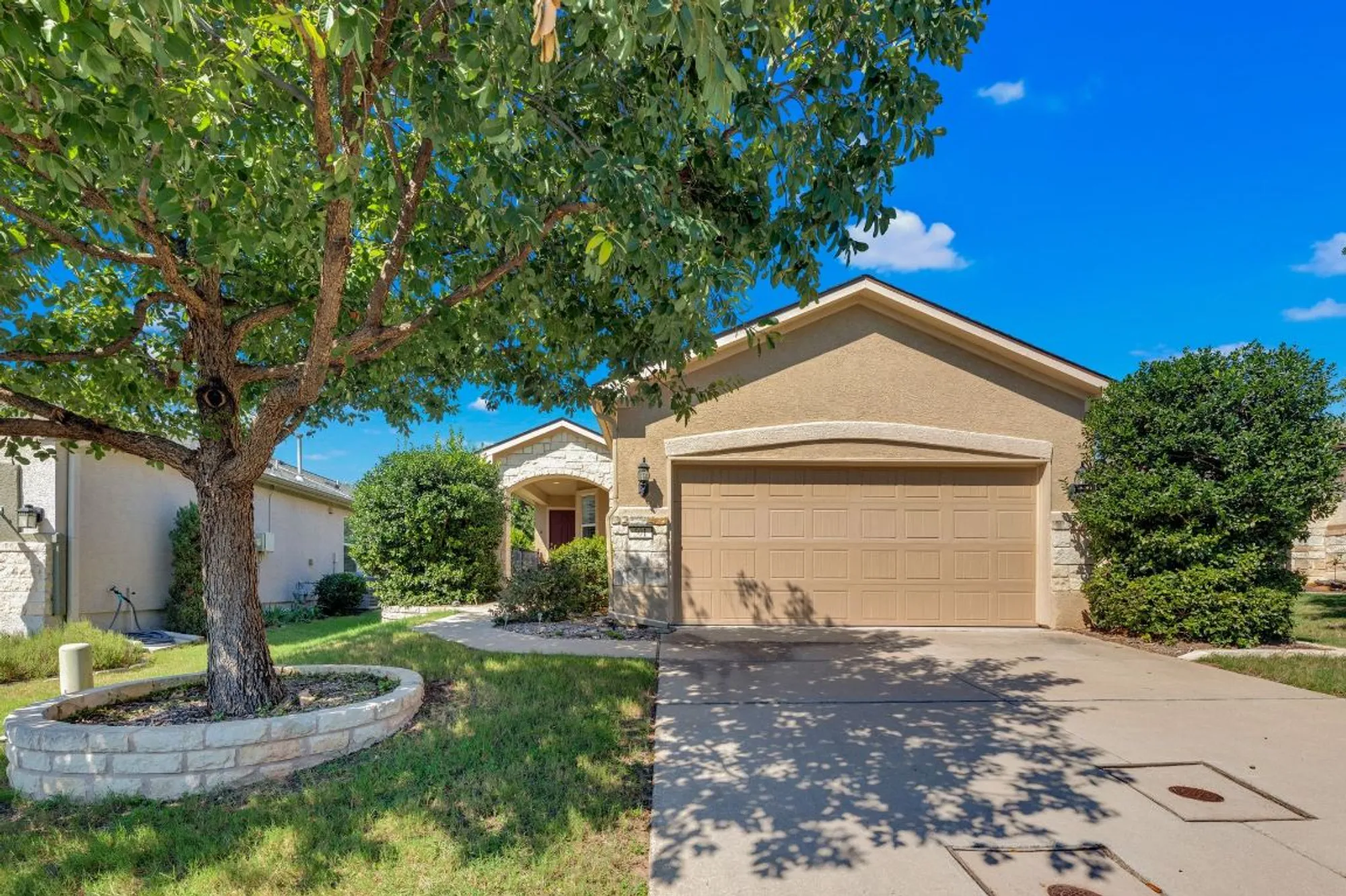 Property Slideshow image 1 of 26 | 501 sheldon lake dr, Georgetown, TX, 78633