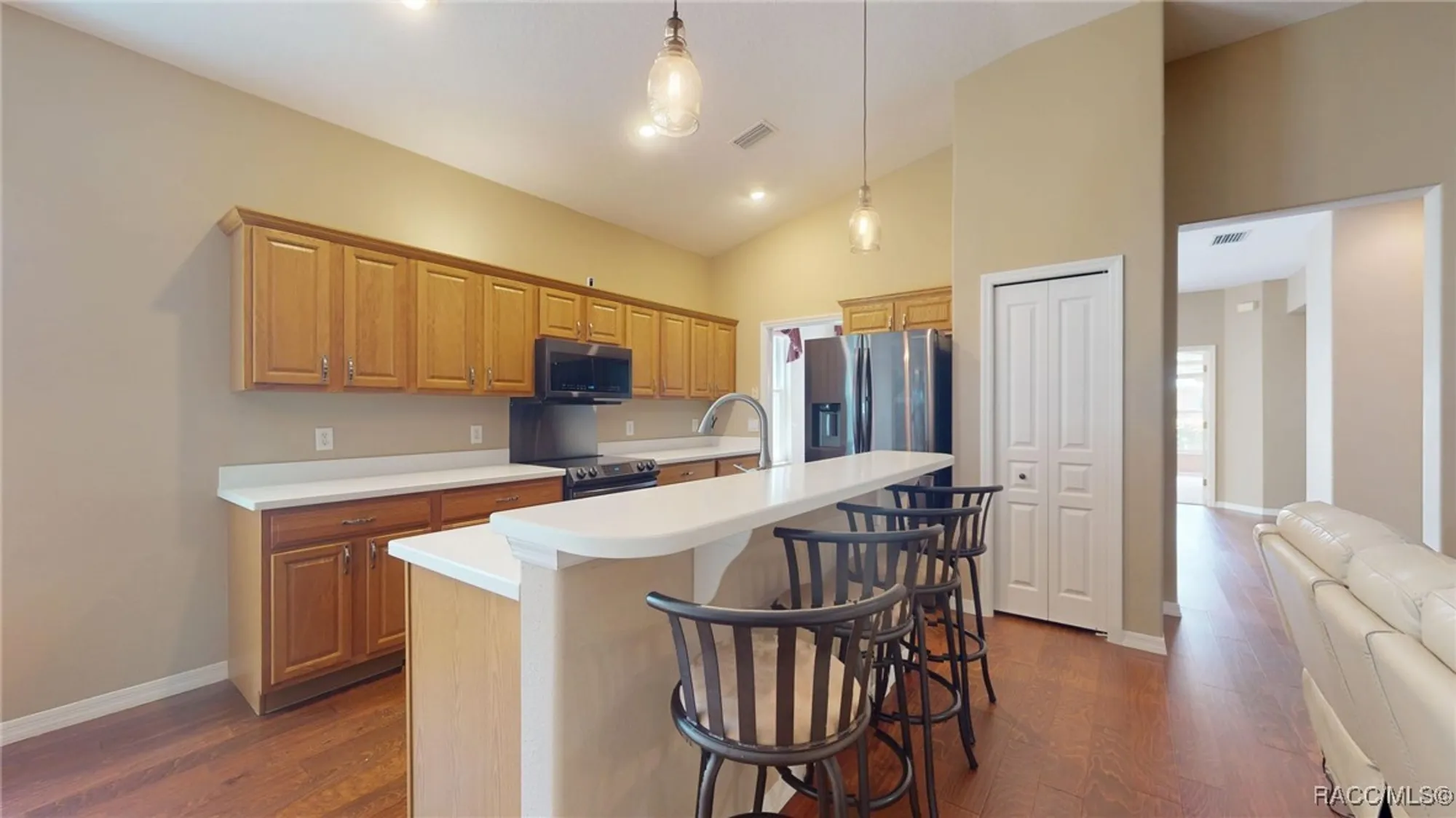 Property Slideshow image 16 of 61 | 963 w skyview crossing dr, Hernando, FL, 34442