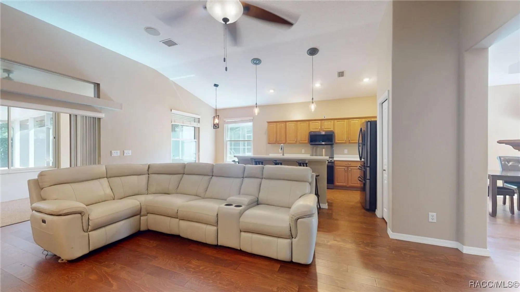 Property Slideshow image 28 of 61 | 963 w skyview crossing dr, Hernando, FL, 34442