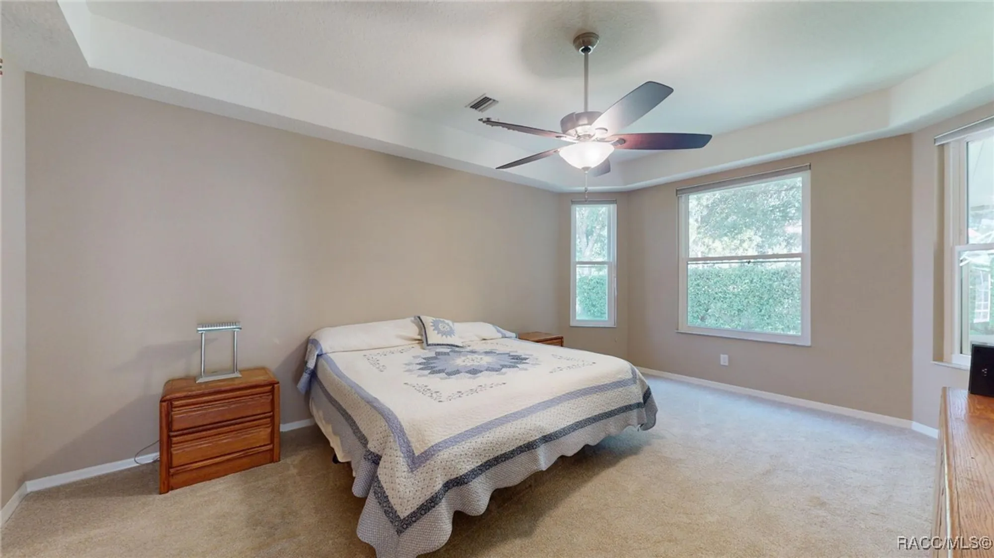 Property Slideshow image 21 of 61 | 963 w skyview crossing dr, Hernando, FL, 34442