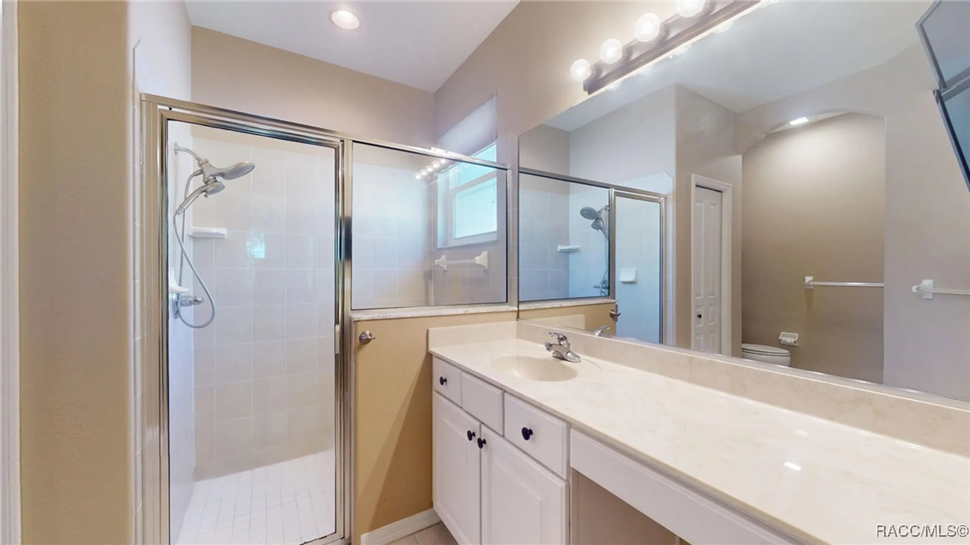 Property Slideshow image 23 of 61 | 963 w skyview crossing dr, Hernando, FL, 34442