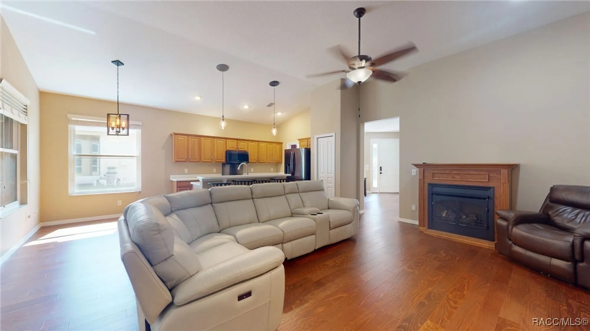 Property Slideshow image 3 of 61 | 963 w skyview crossing dr, Hernando, FL, 34442
