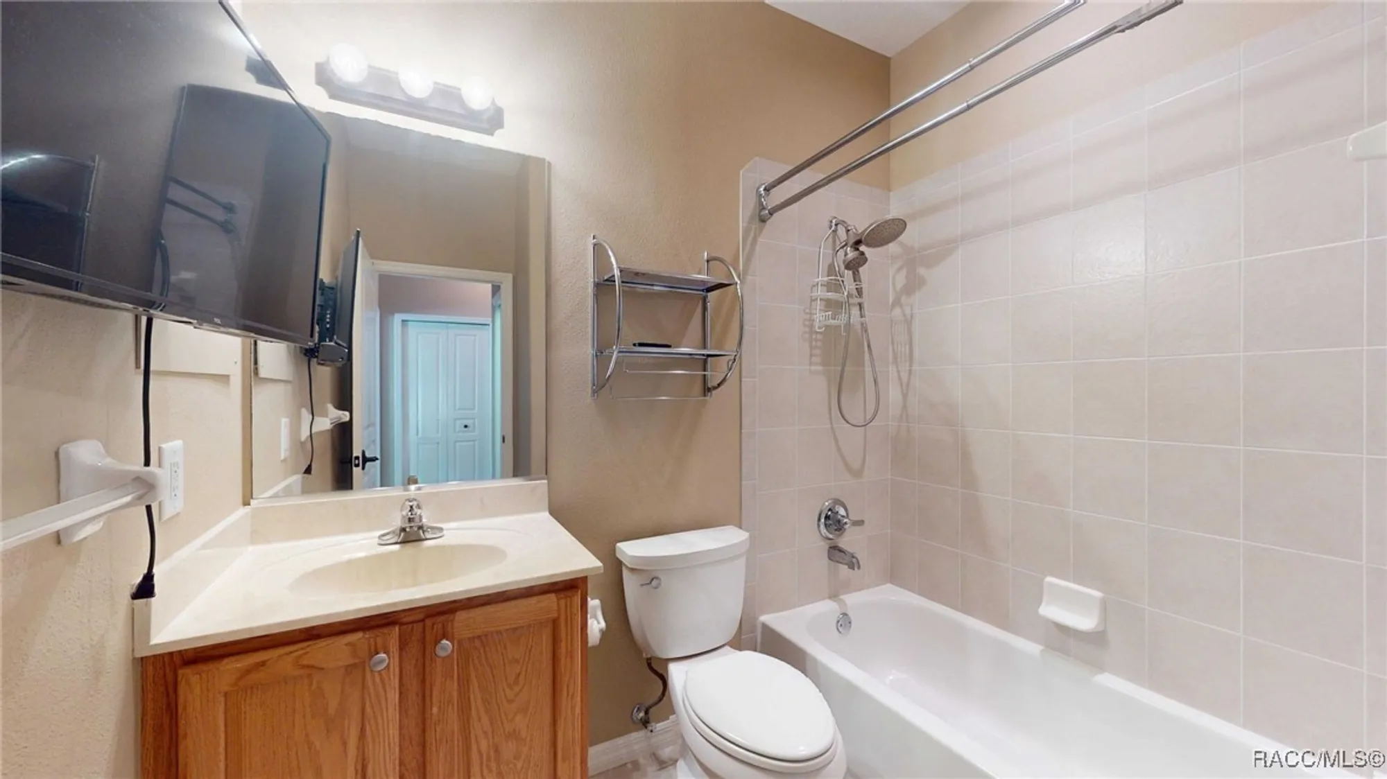 Property Slideshow image 33 of 61 | 963 w skyview crossing dr, Hernando, FL, 34442