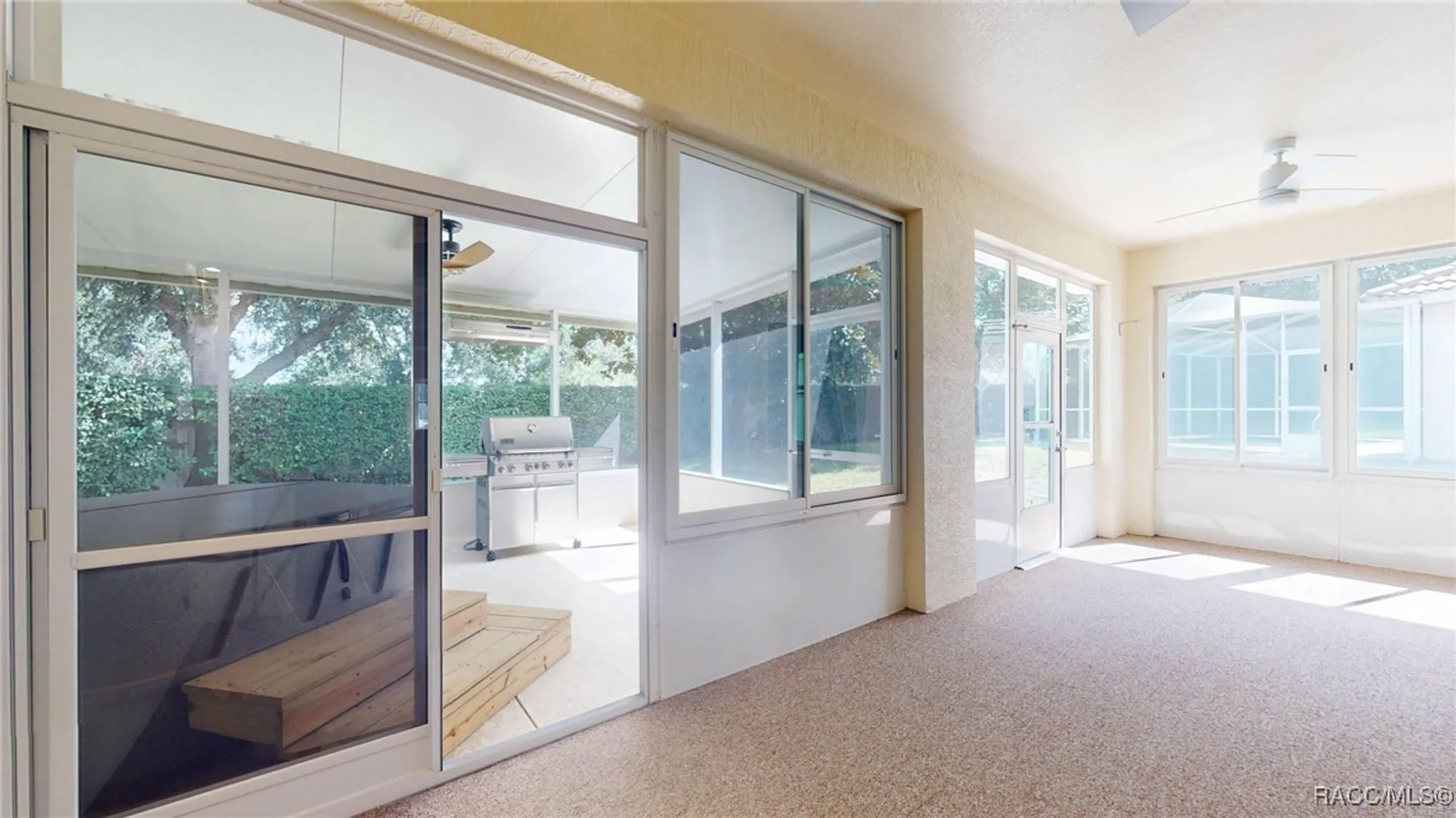 Property Slideshow image 42 of 61 | 963 w skyview crossing dr, Hernando, FL, 34442