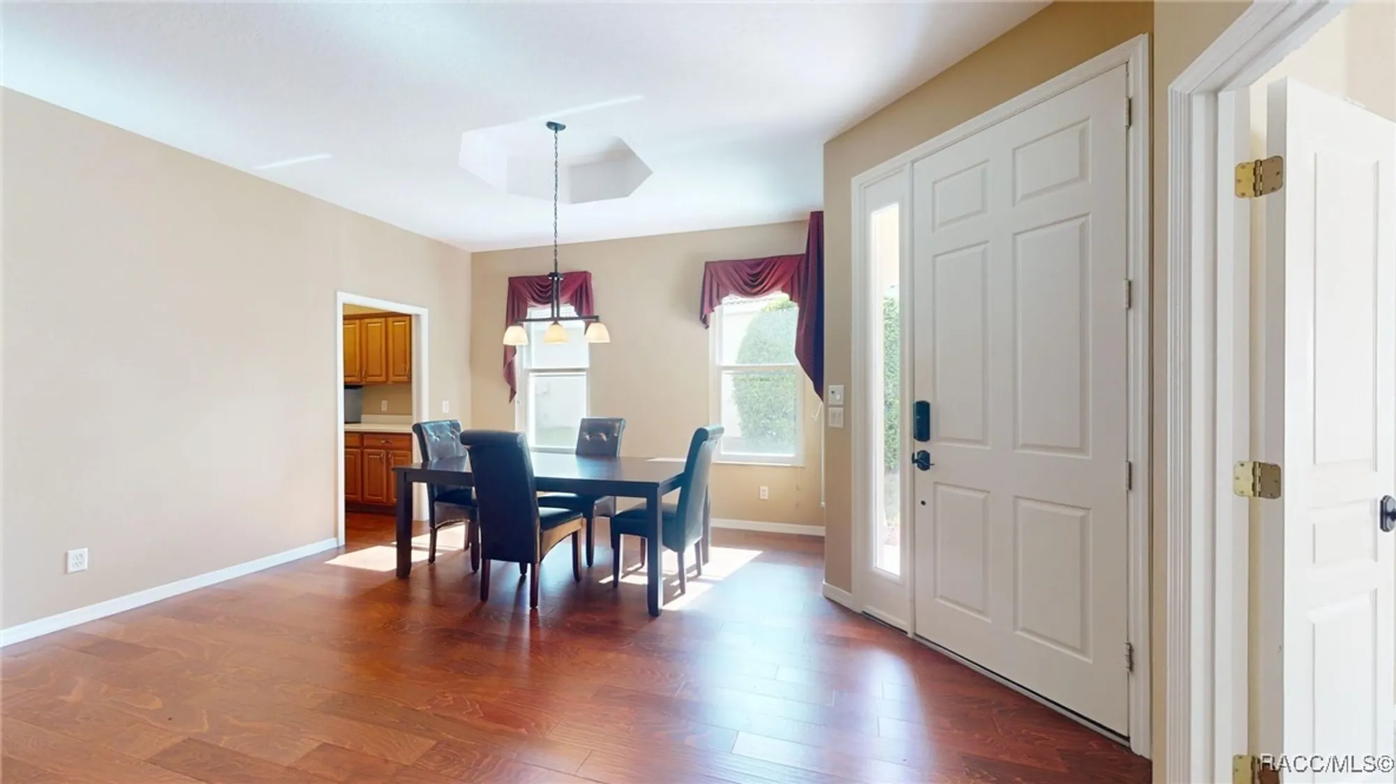 Property Slideshow image 9 of 61 | 963 w skyview crossing dr, Hernando, FL, 34442