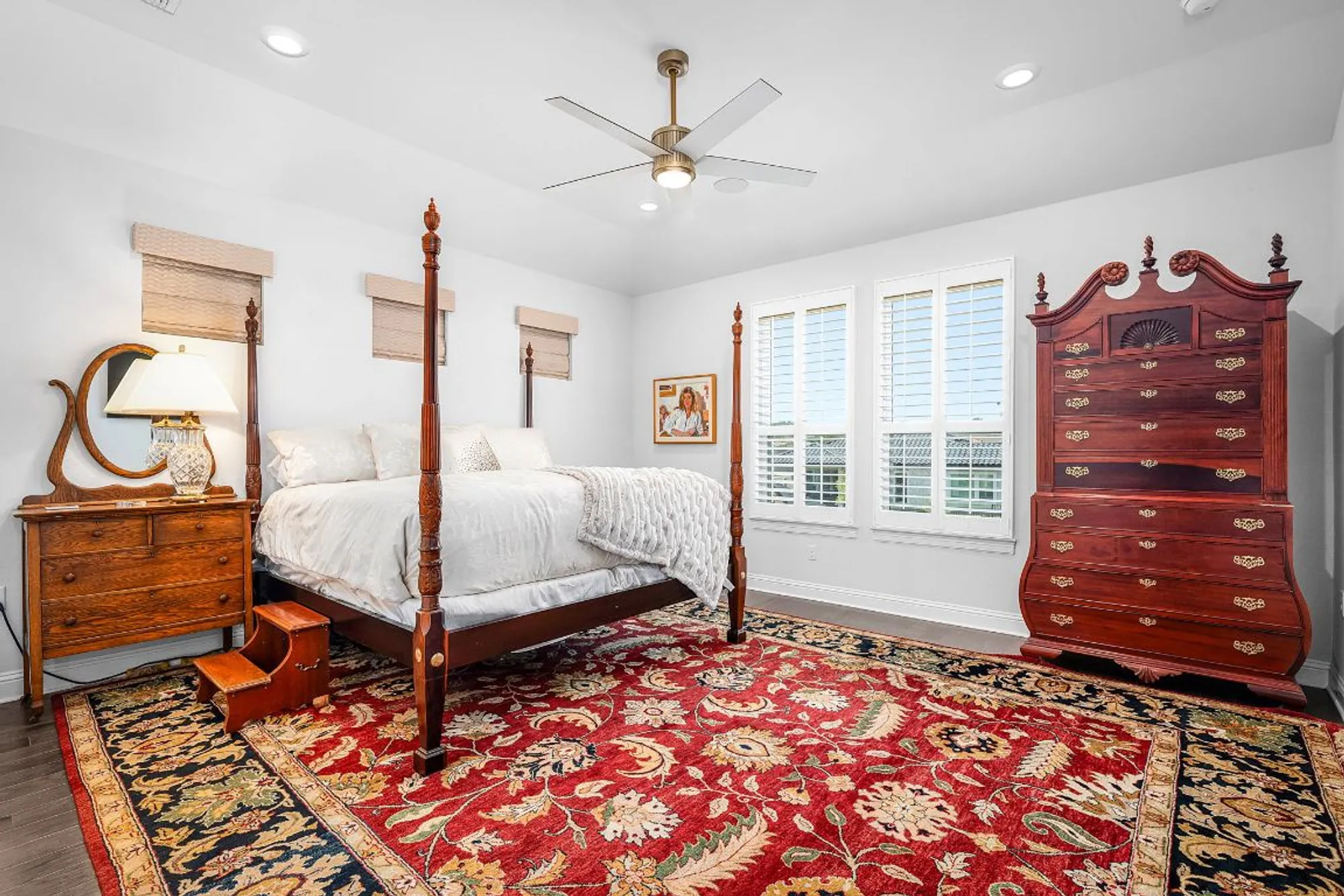 Property Slideshow image 14 of 37 | 115 twisting crest cv, San Marcos, TX, 78666