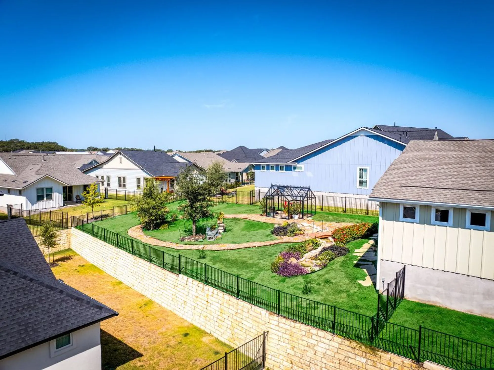 Property Slideshow image 29 of 37 | 115 twisting crest cv, San Marcos, TX, 78666