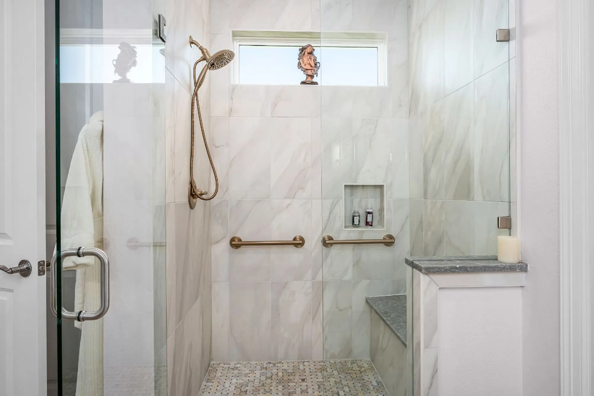 Property Slideshow image 20 of 37 | 115 twisting crest cv, San Marcos, TX, 78666