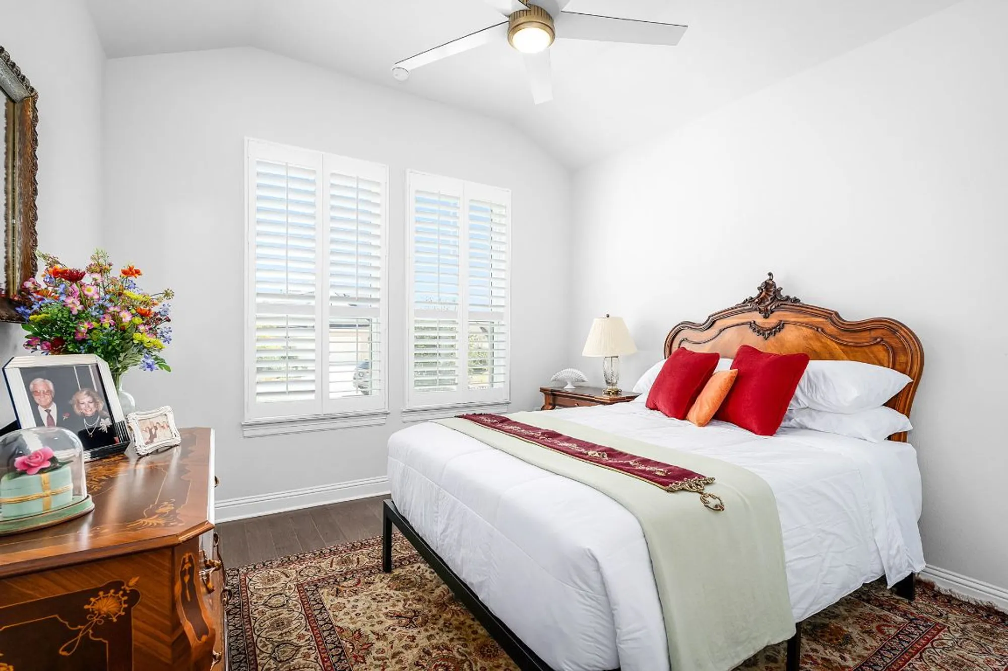 Property Slideshow image 22 of 37 | 115 twisting crest cv, San Marcos, TX, 78666